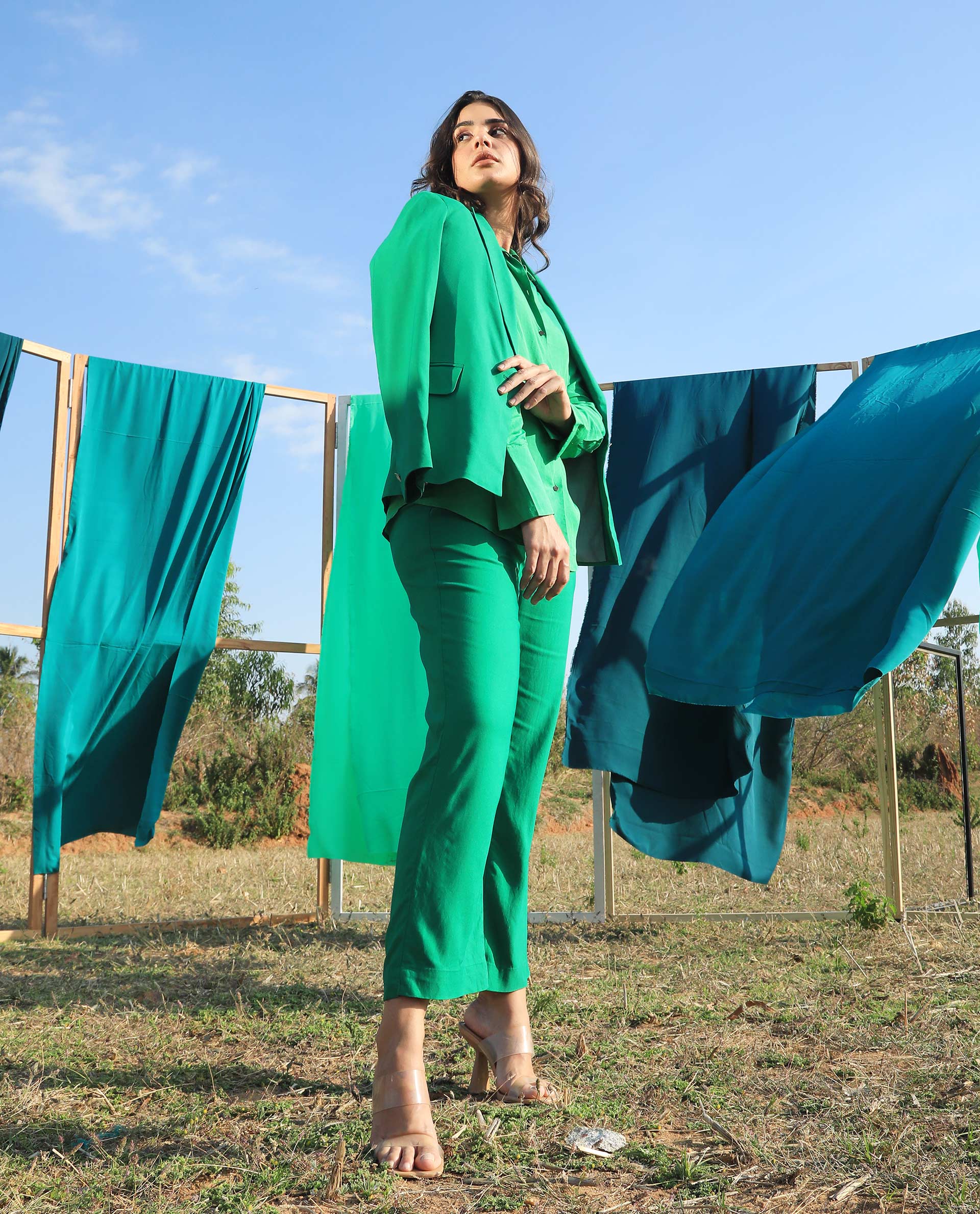 Rareism Women Evanova Green Viscose Fabric Regular Fit Plain Ankle Length Trousers