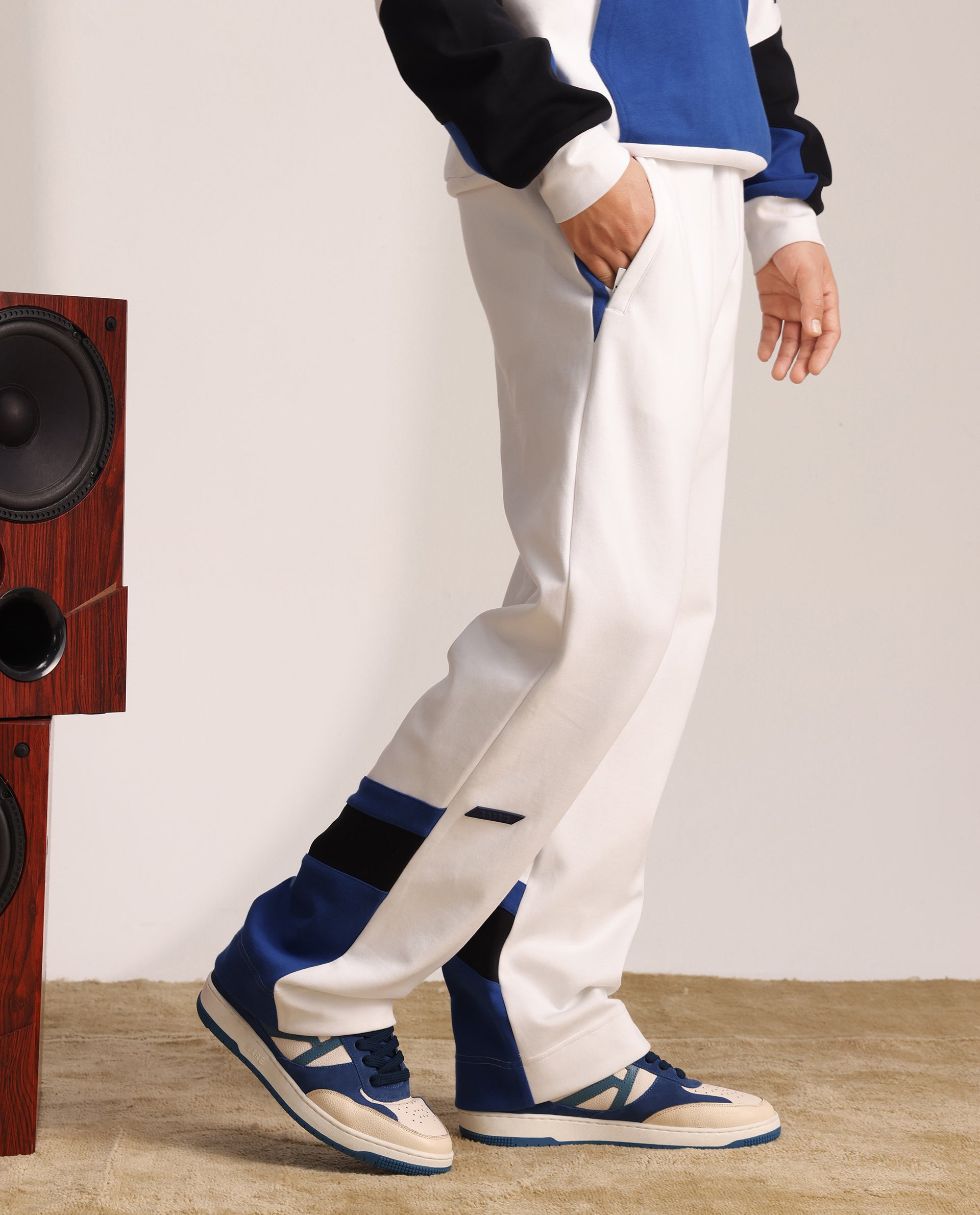 Rare Rabbit Men Armon-2 White Cotton Drawstring Closure Printed Track Pant