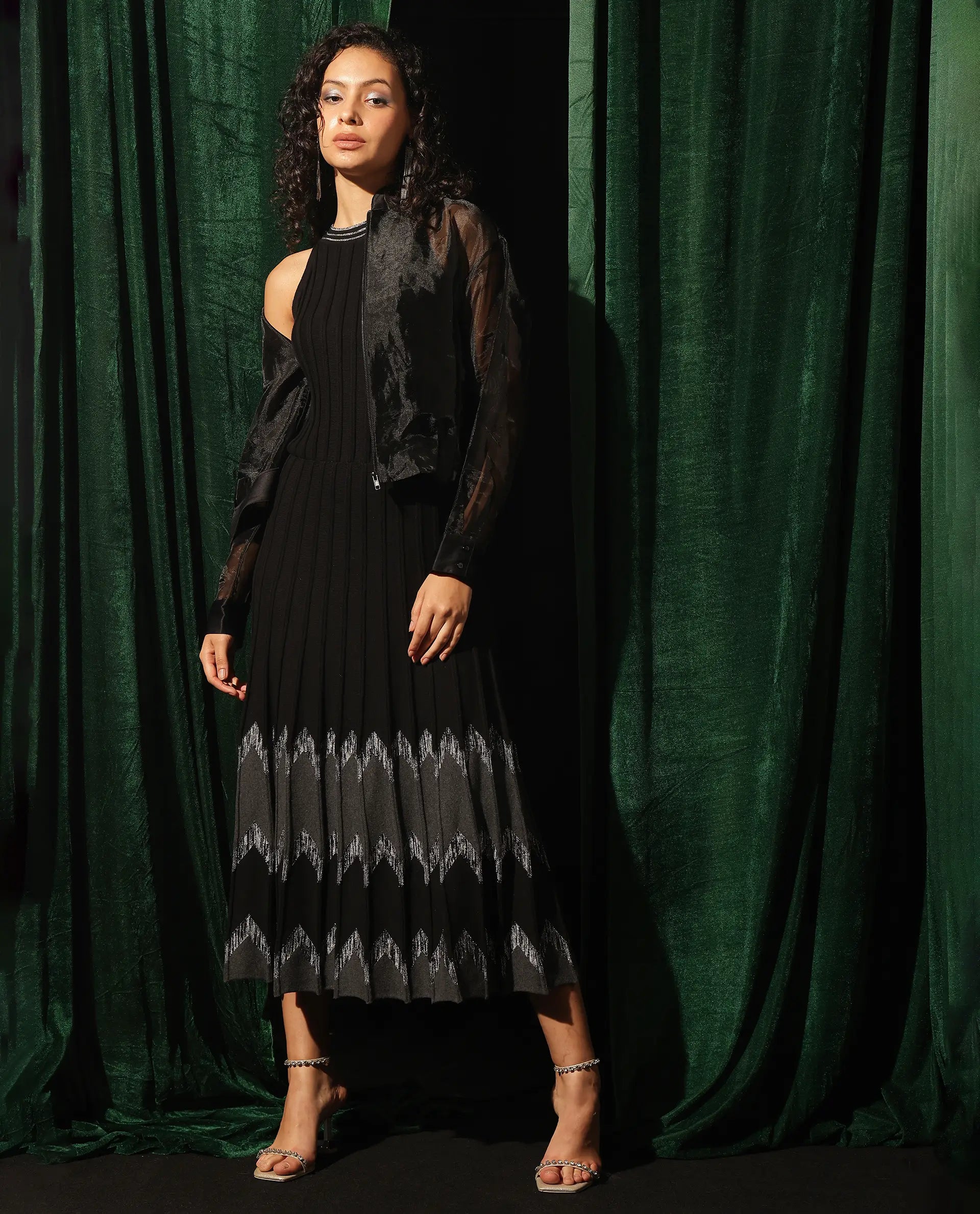 Rareism Women Veron Black Relaxed Fit Plain Dress