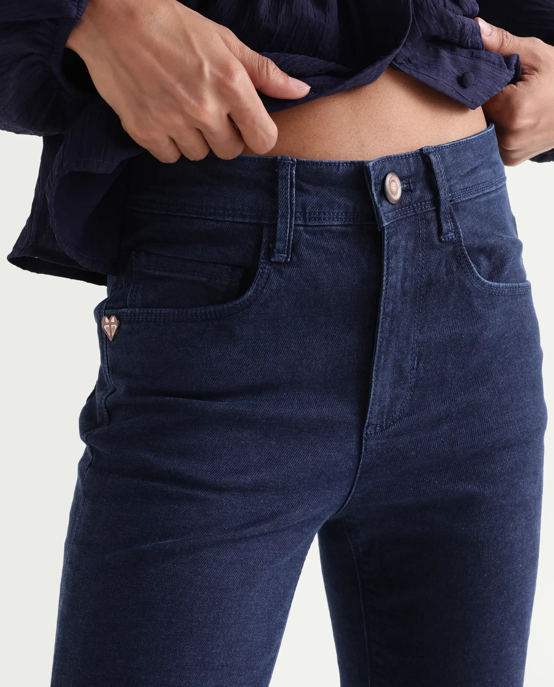 Rareism Women's Hugo Blue Cotton Plain Ankle Length Relaxed Fit Jeans