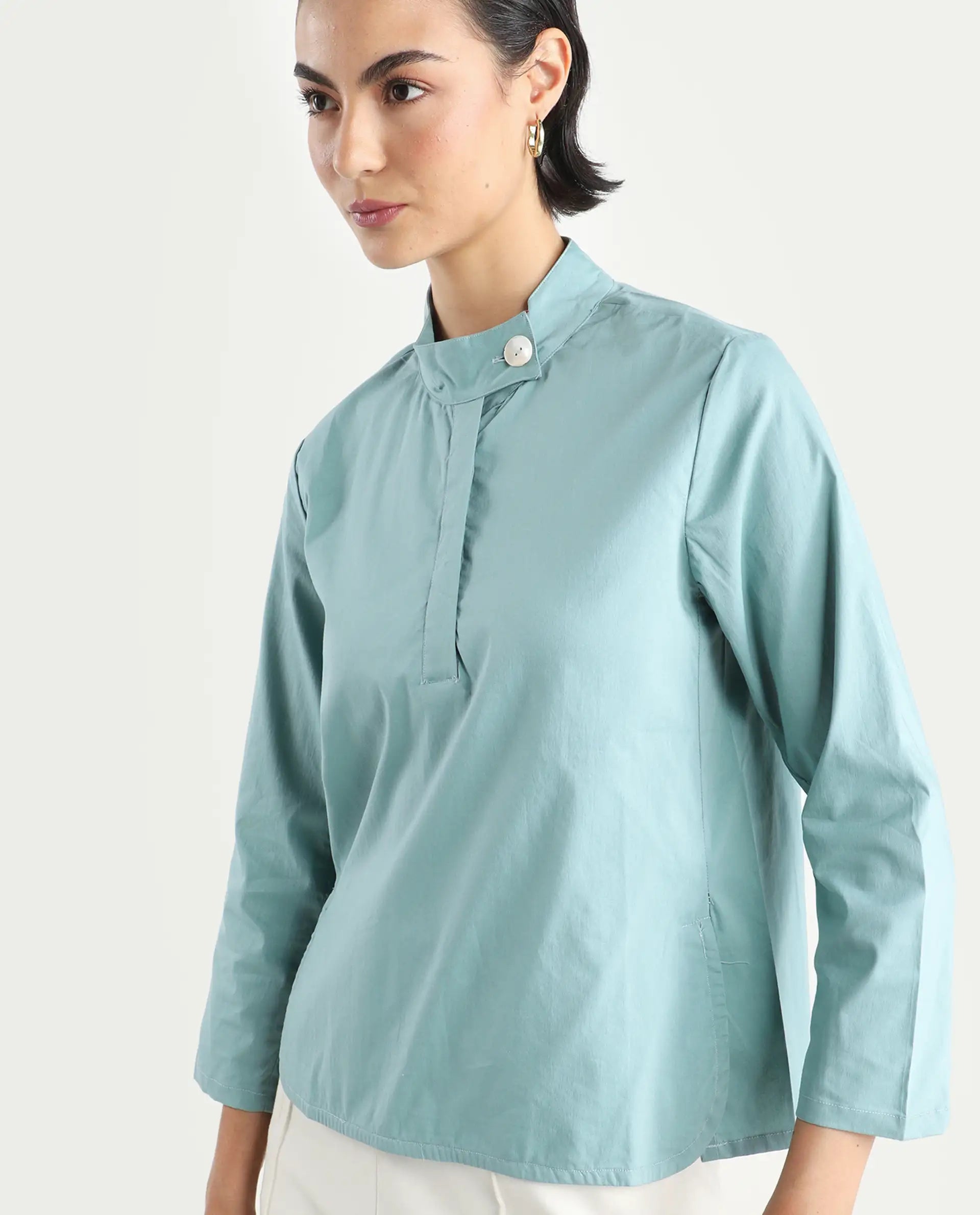 Rareism Women's Horhay Green Cotton Blend Mandarin Collar Plain Relaxed Fit Top