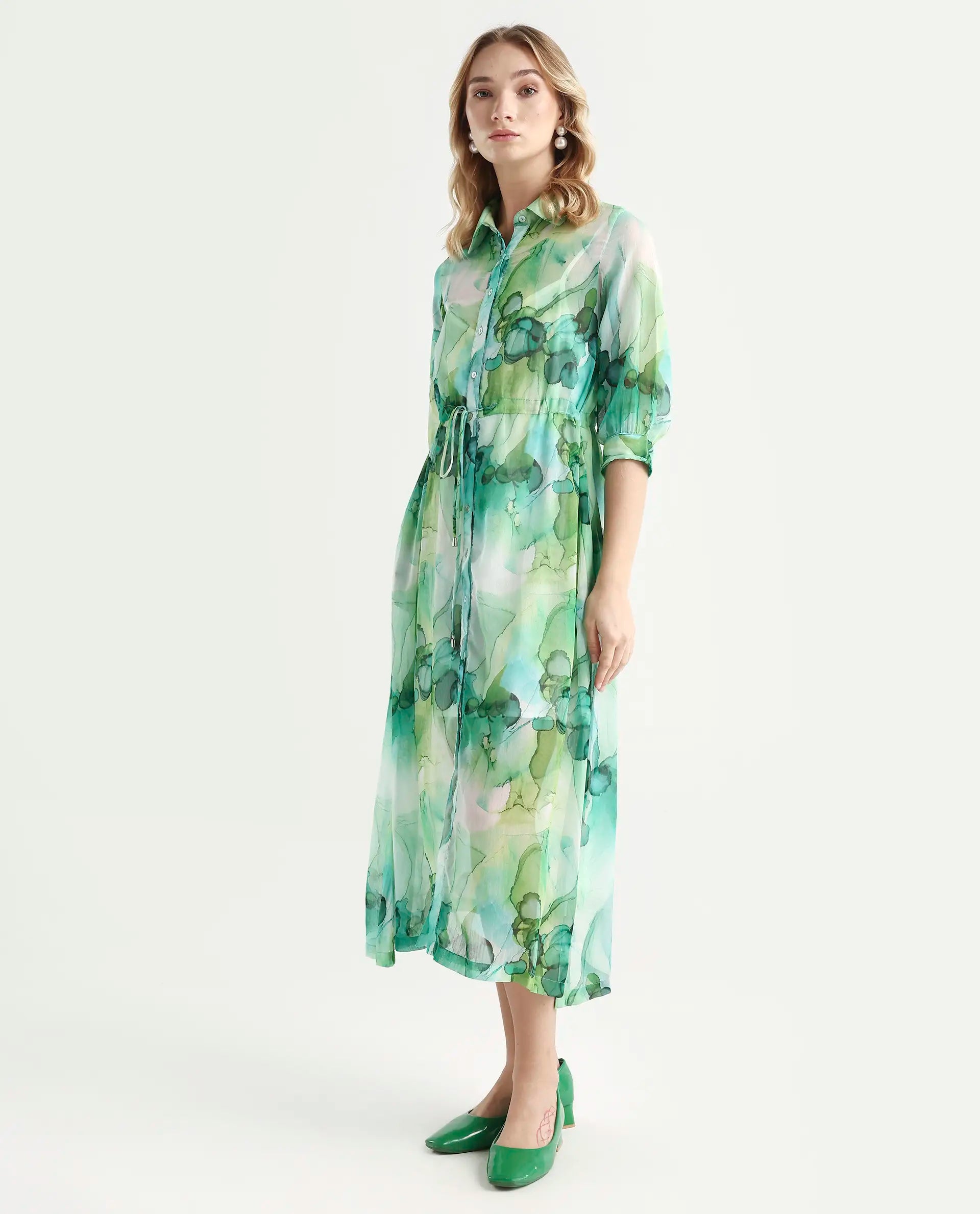 Rareism Women's Jamaica Green Sweetheart Neck Floral Print Knee Length Regular Fit Dress