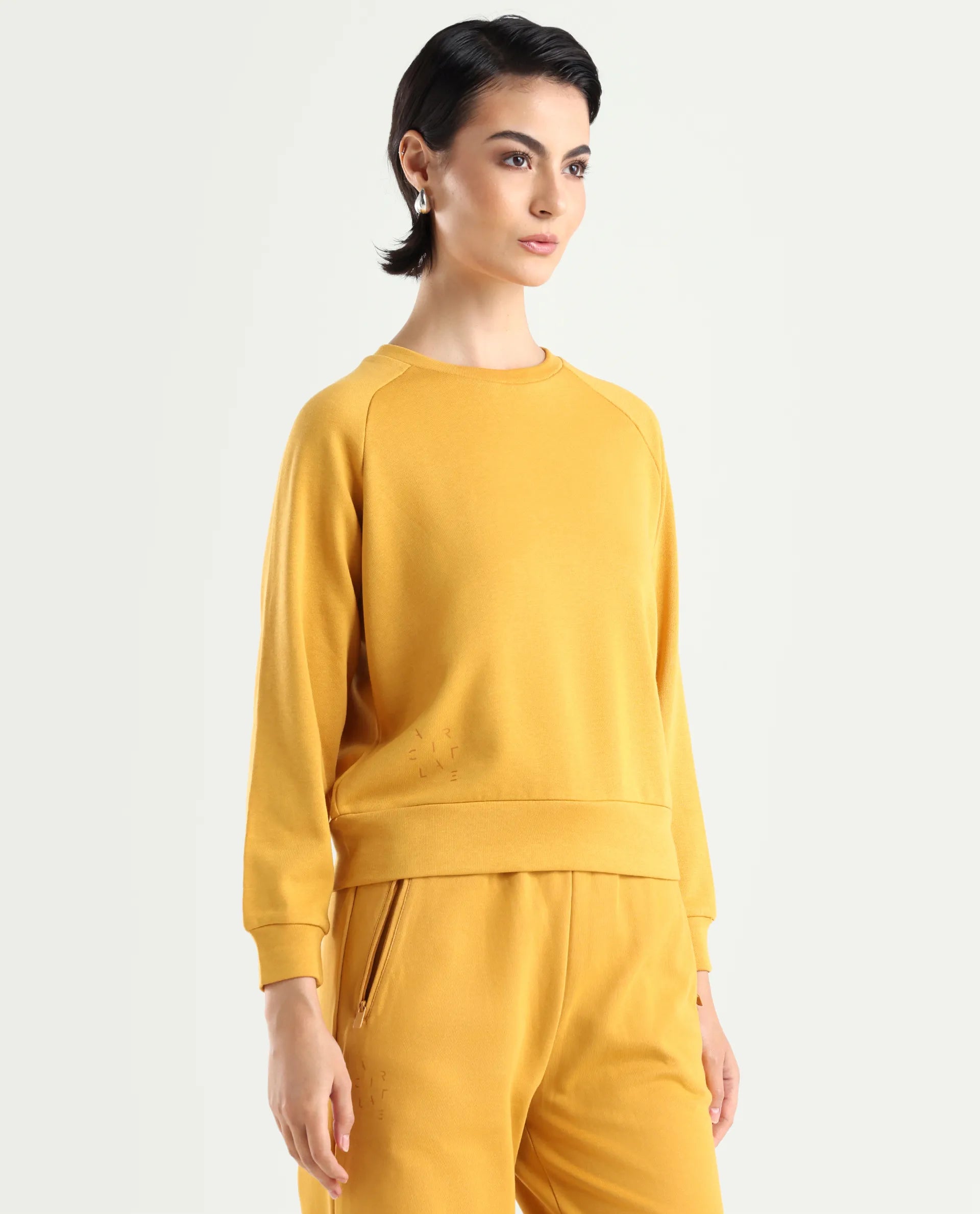 Rareism Women's Medium Weight Terry 290 Gsm Cotton Blend Crew Neck Plain Cuffed Sleeve Relaxed Fit Sweatshirt