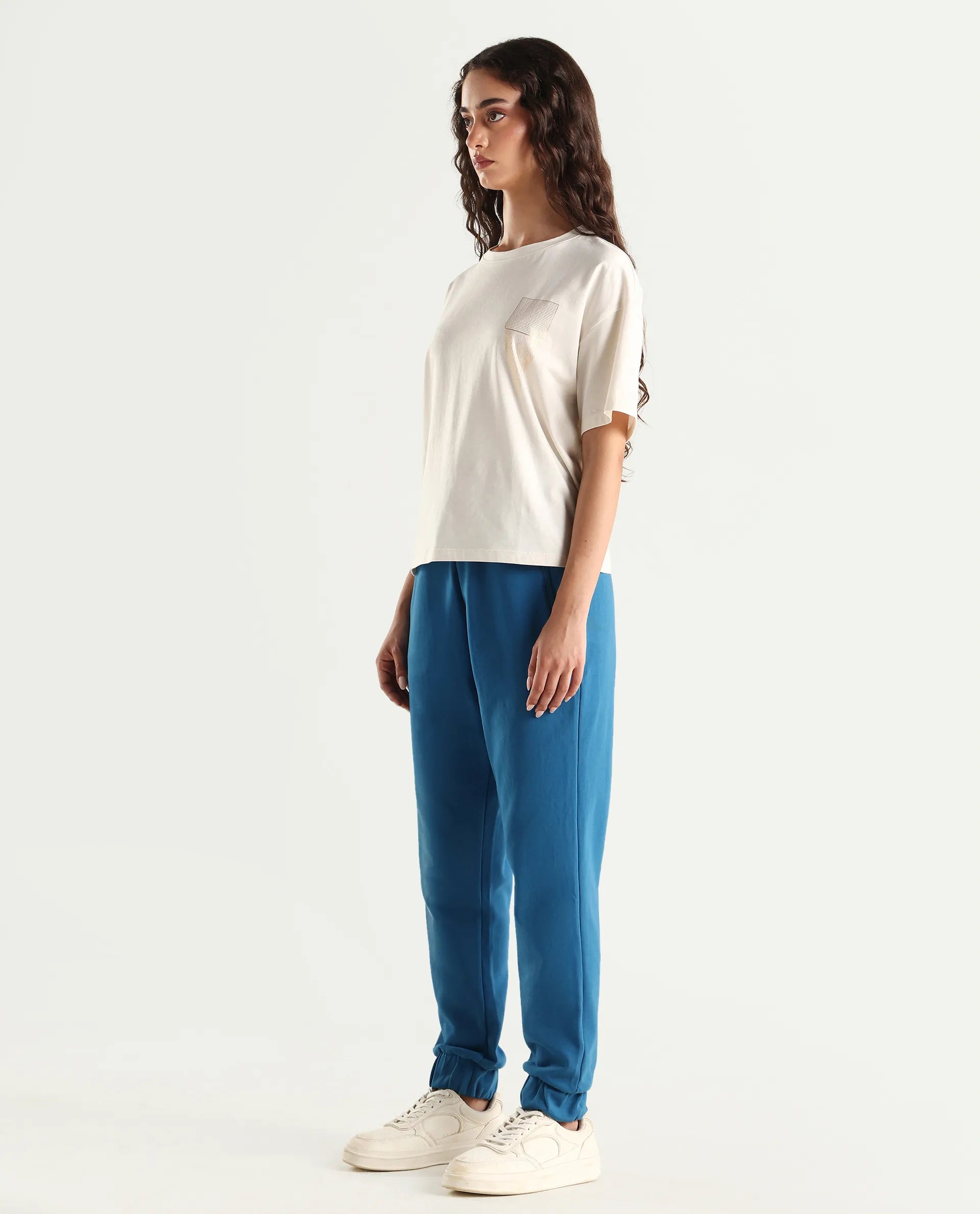 Rareism Women's Heavy Weight Interlock 340 Gsm Cotton Blend Plain Ankle Length Relaxed Fit Track Pant