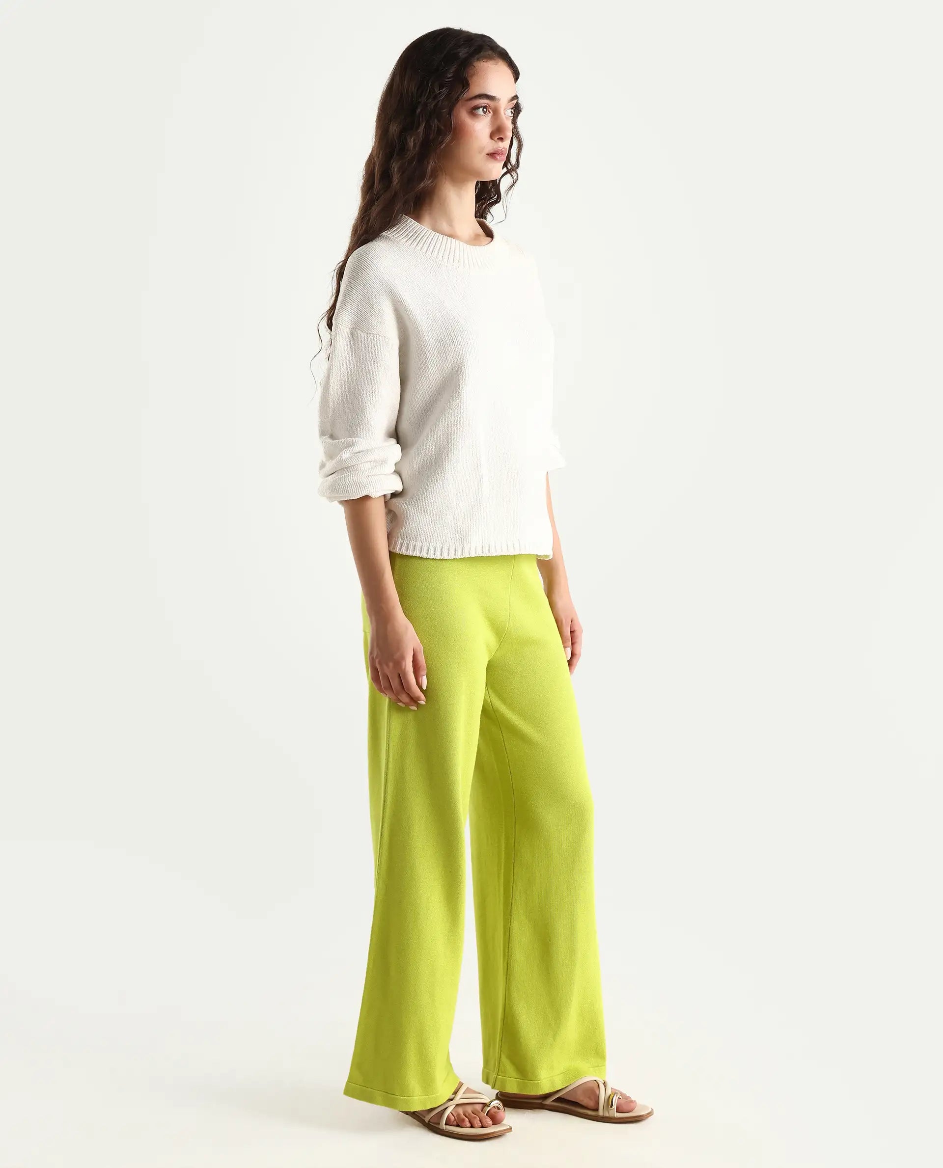 Rareism Women's Finnet Green Cotton Plain Relaxed Fit Track Pant