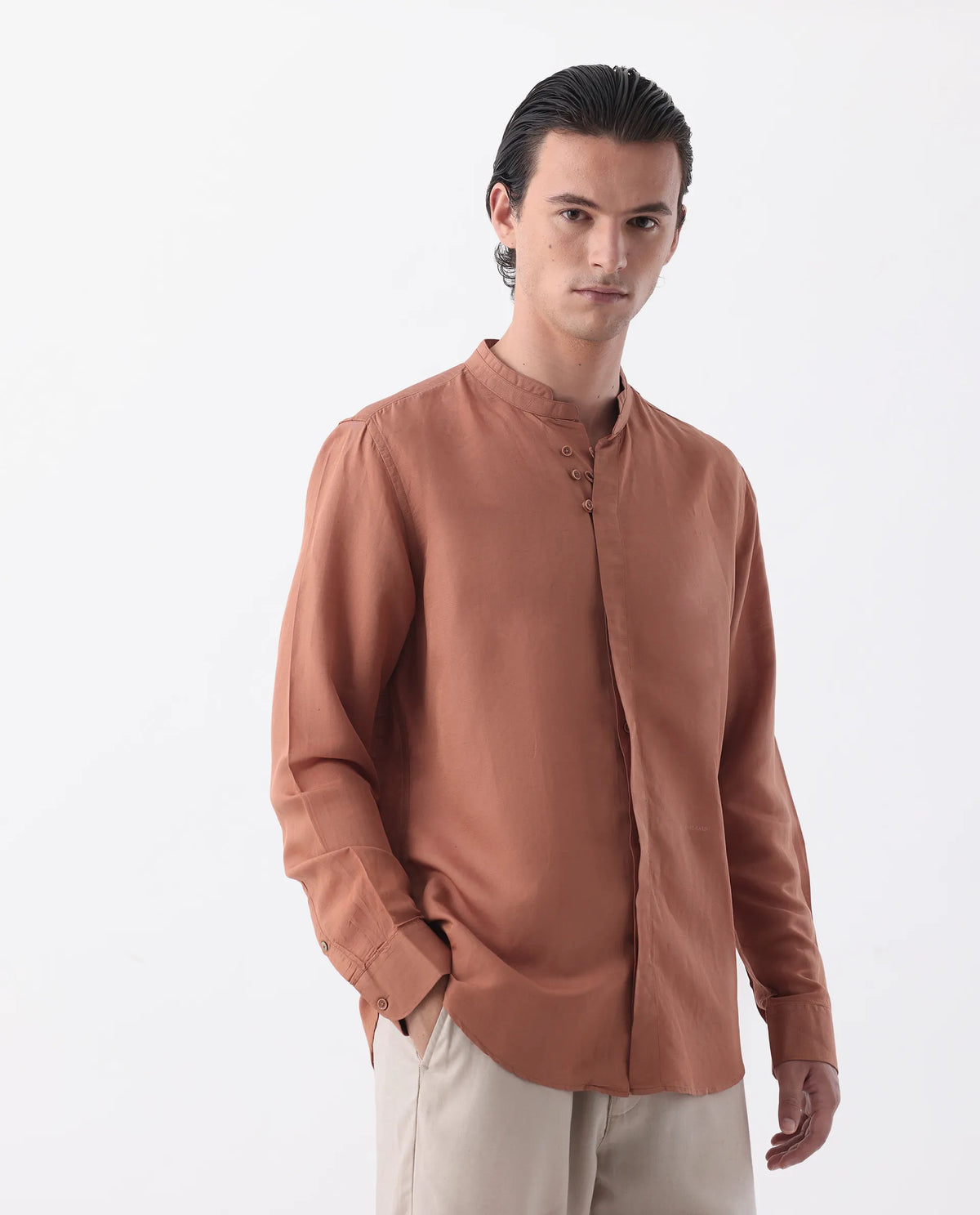Rare Rabbit Men's Thrones Peach 100% Linen Plain Regular Fit Full Sleeve Mandarin Collar Shirt