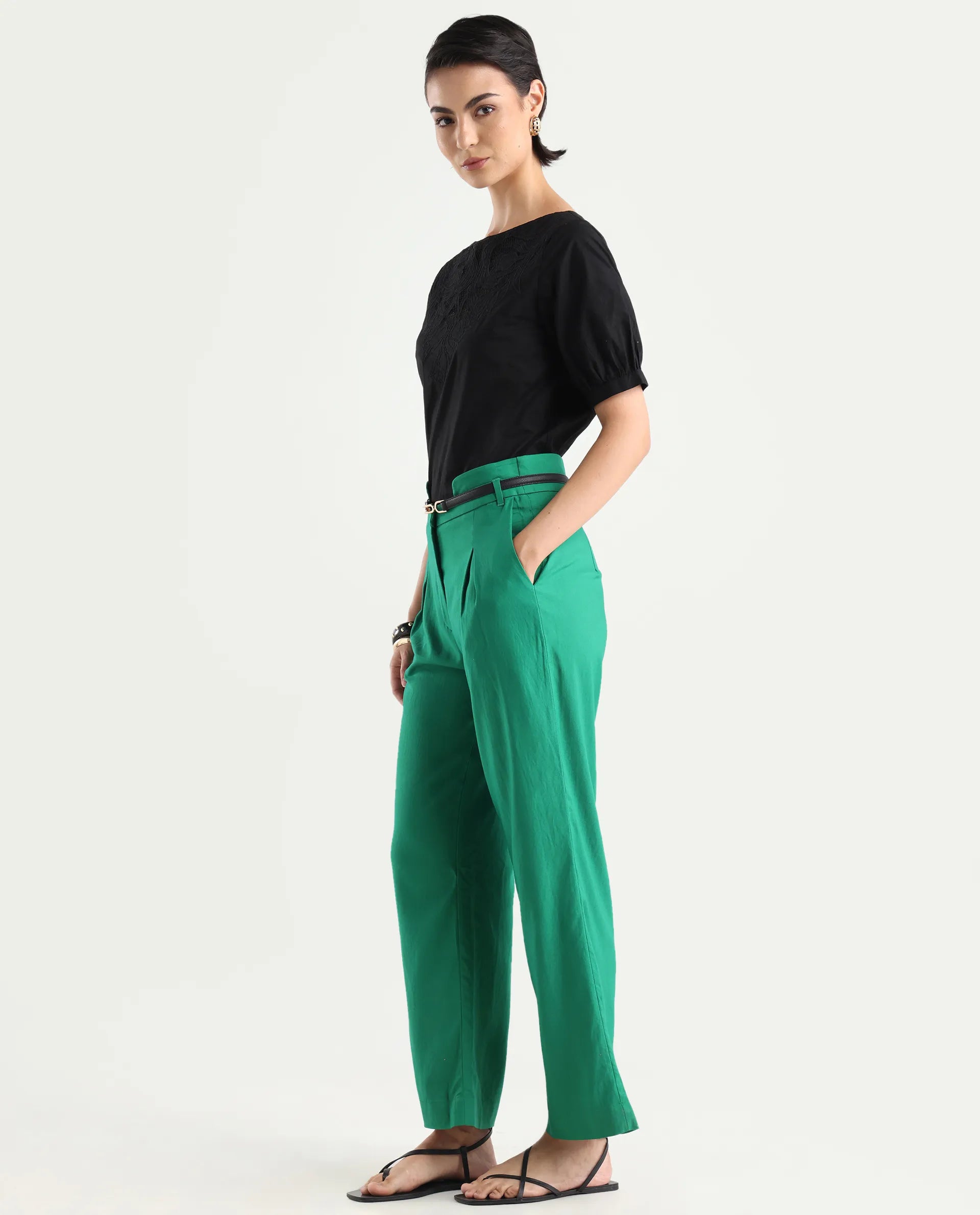 Rareism Women's Evanova Green Polyester Blend Plain Ankle Length Regular Fit Trouser
