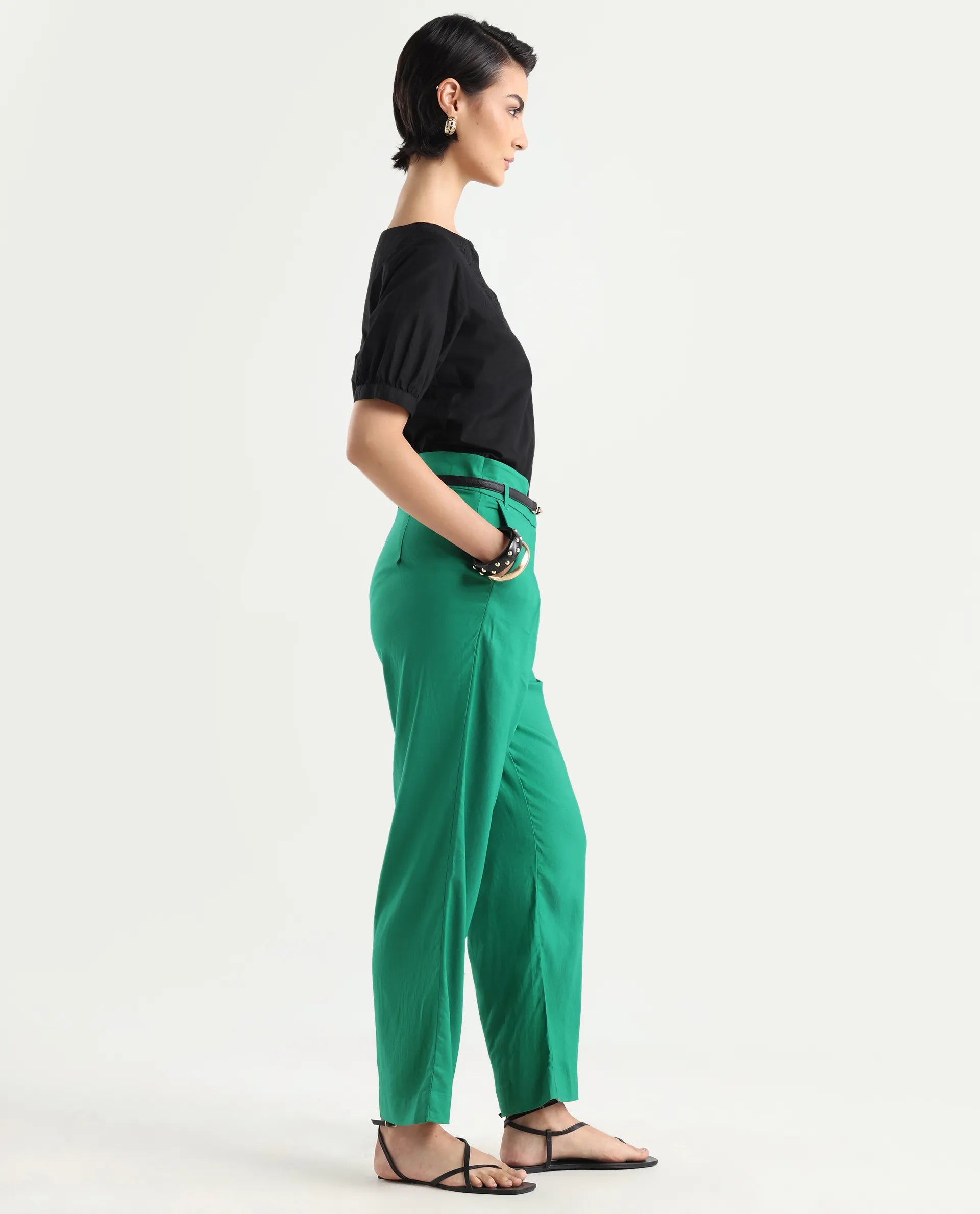 Rareism Women's Evanova Green Polyester Blend Plain Ankle Length Regular Fit Trouser