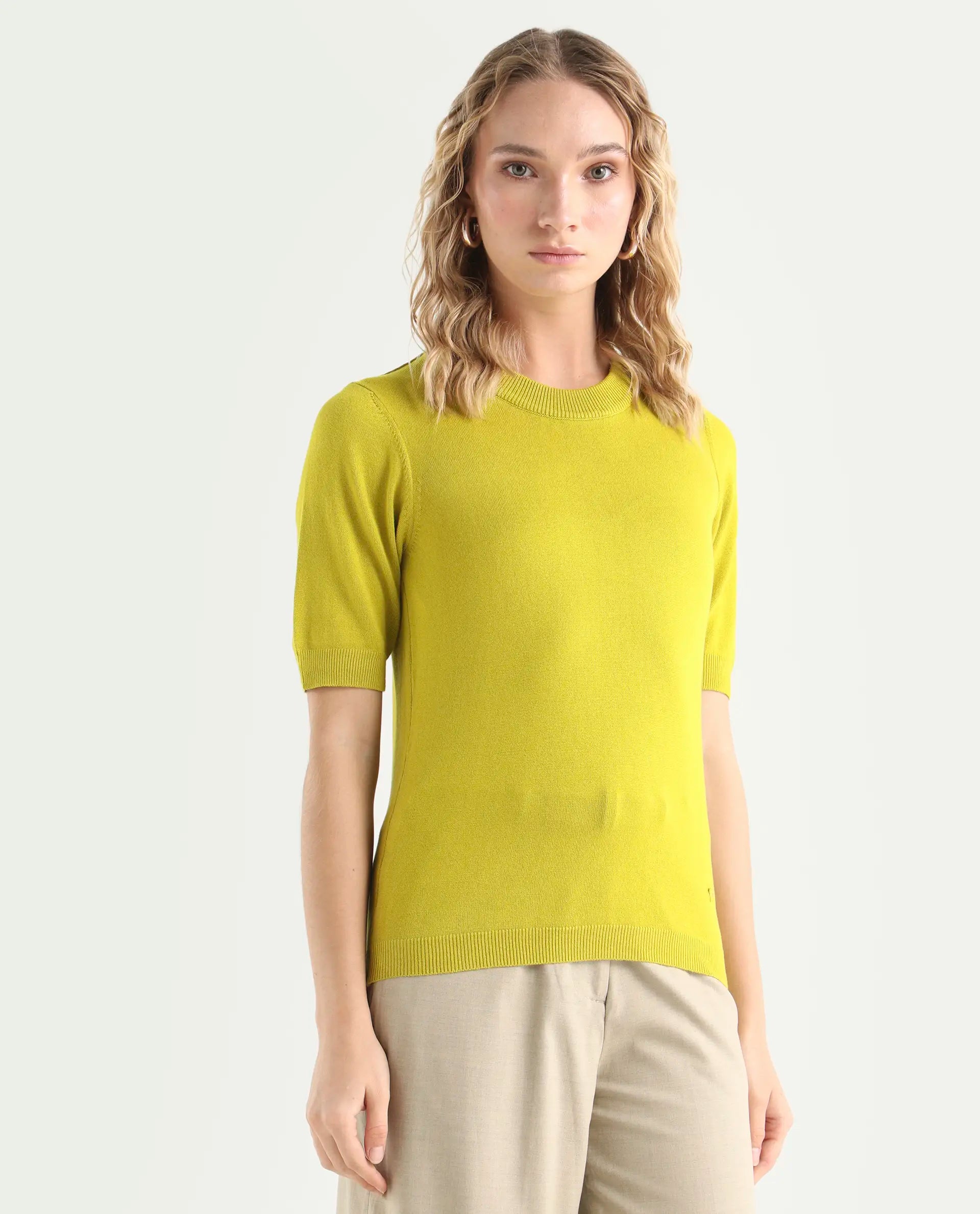 Rareism Women's Rohrdo Light Yellow Viscose Crew Neck Plain Regular Fit Sweater