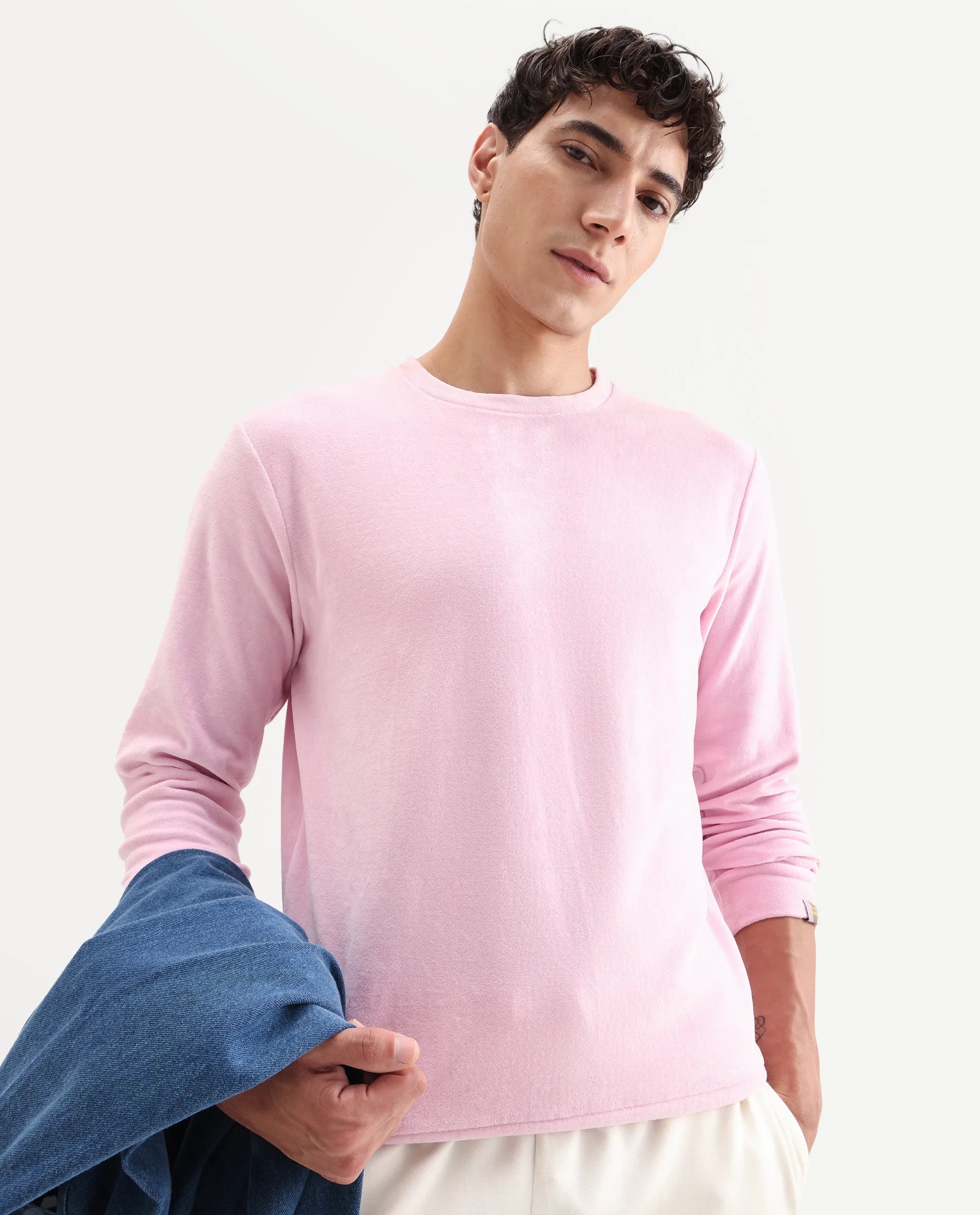 Rare Rabbit Men's Dube Pink Velvet Plain Relaxed Fit Full Sleeve Crew Neck Sweatshirt