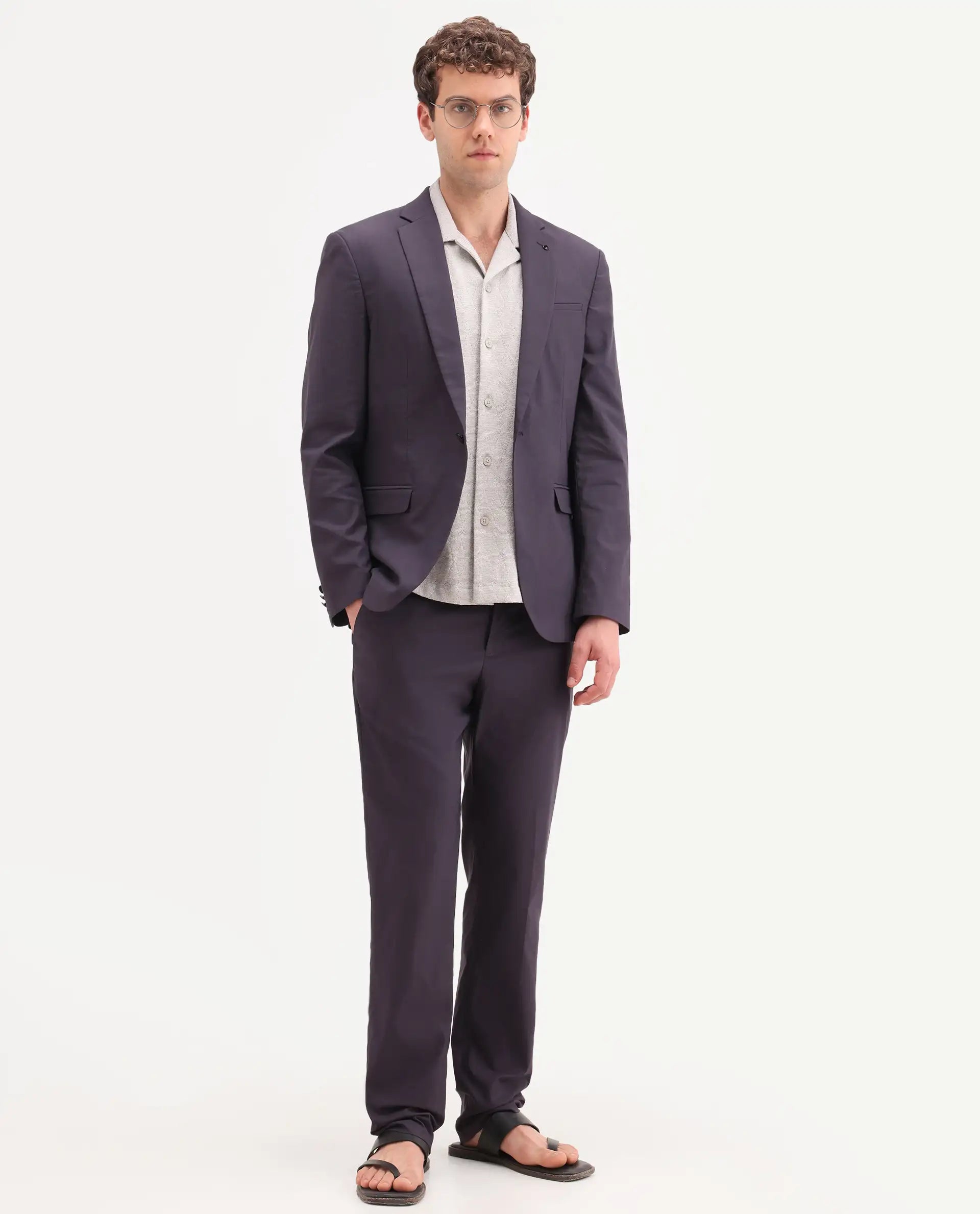 Rare Rabbit Men's Oscar Dark Purple Polyester Plain Tailored Fit Full Sleeve Lapel Neck Suits