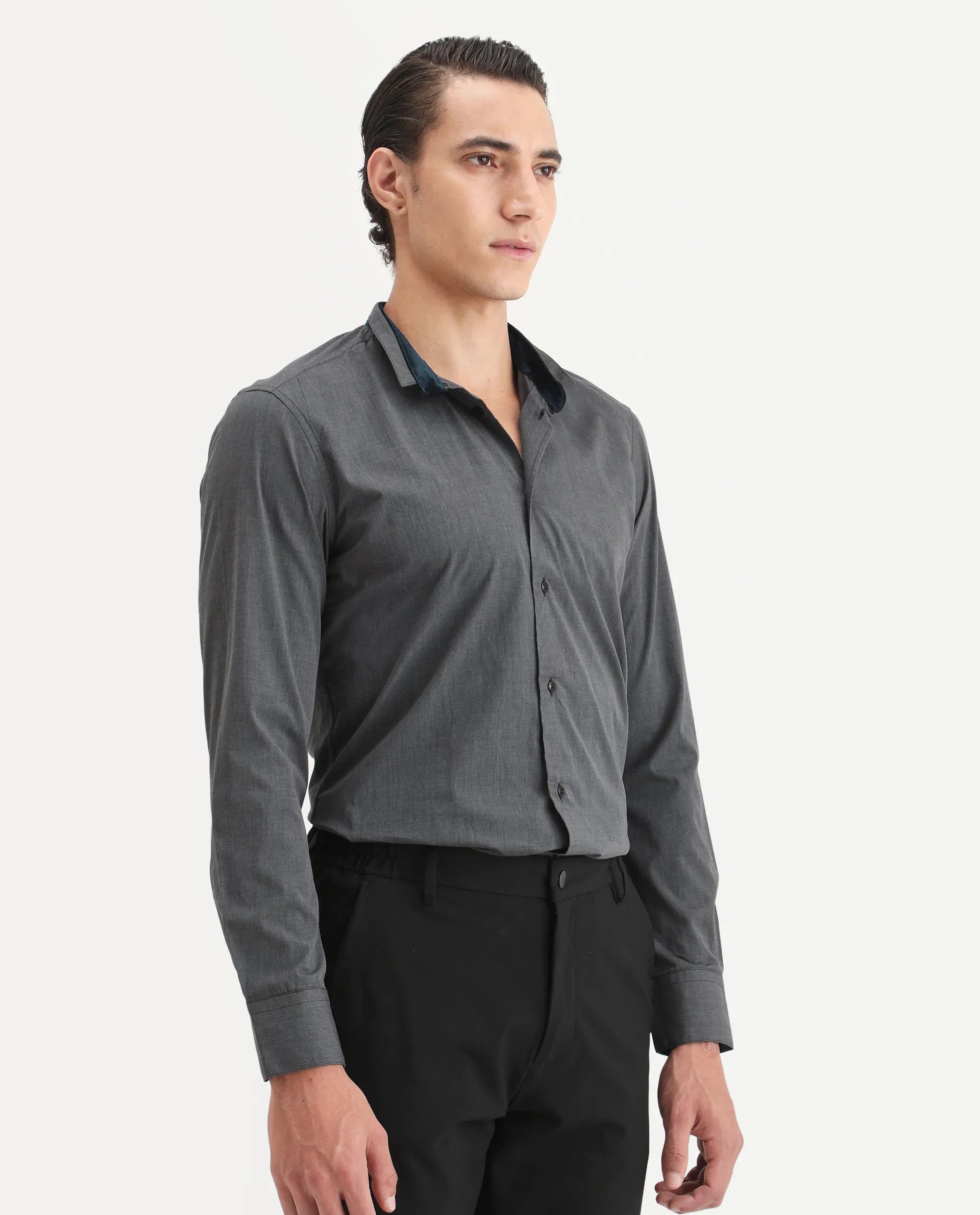 Rare Rabbit Men's Fritz Black Cotton Plain Regular Fit Full Sleeve Mandarin Collar Shirt