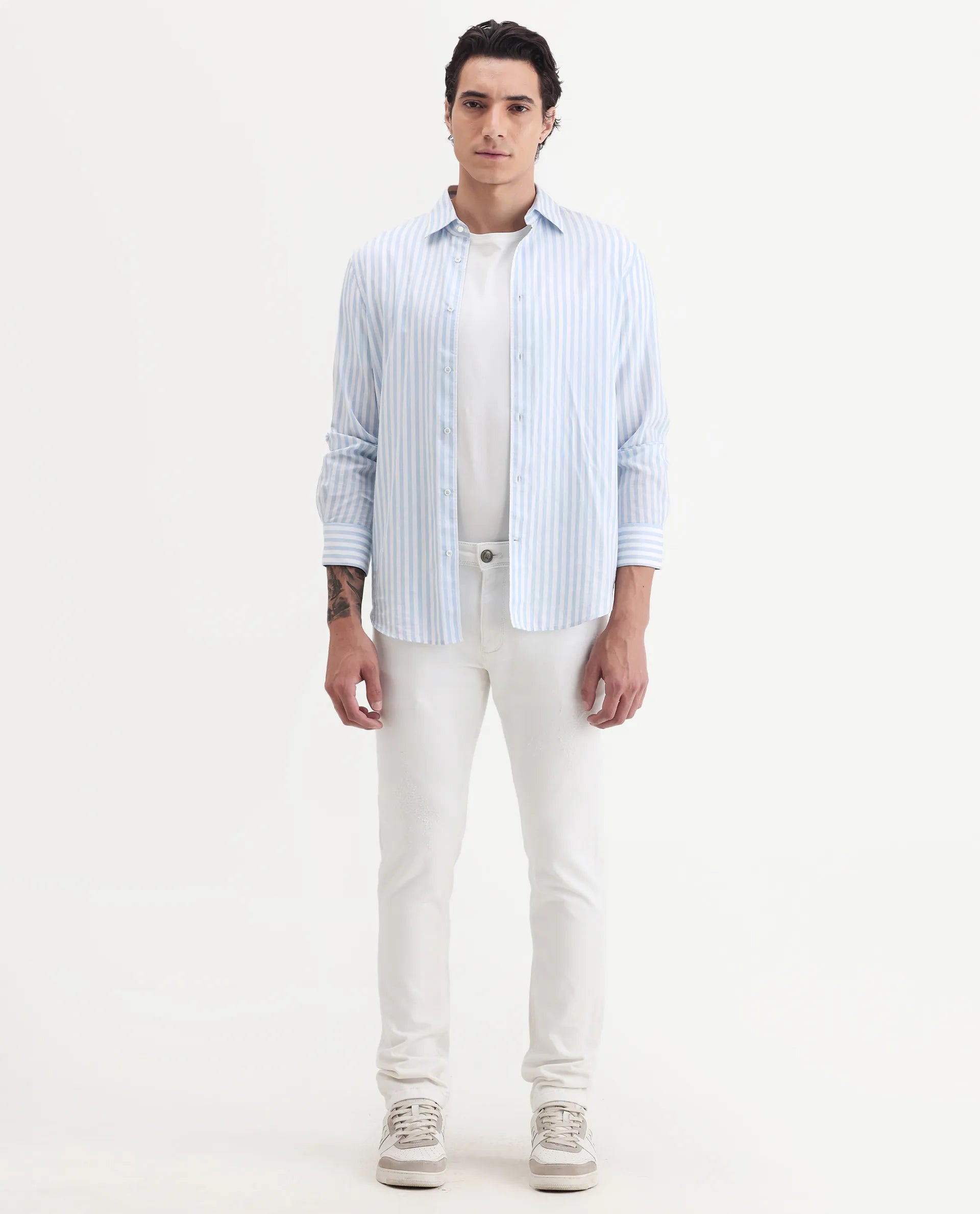 Rare Rabbit Men's Astred White Cotton Plain Hawk Slim Fit Jeans