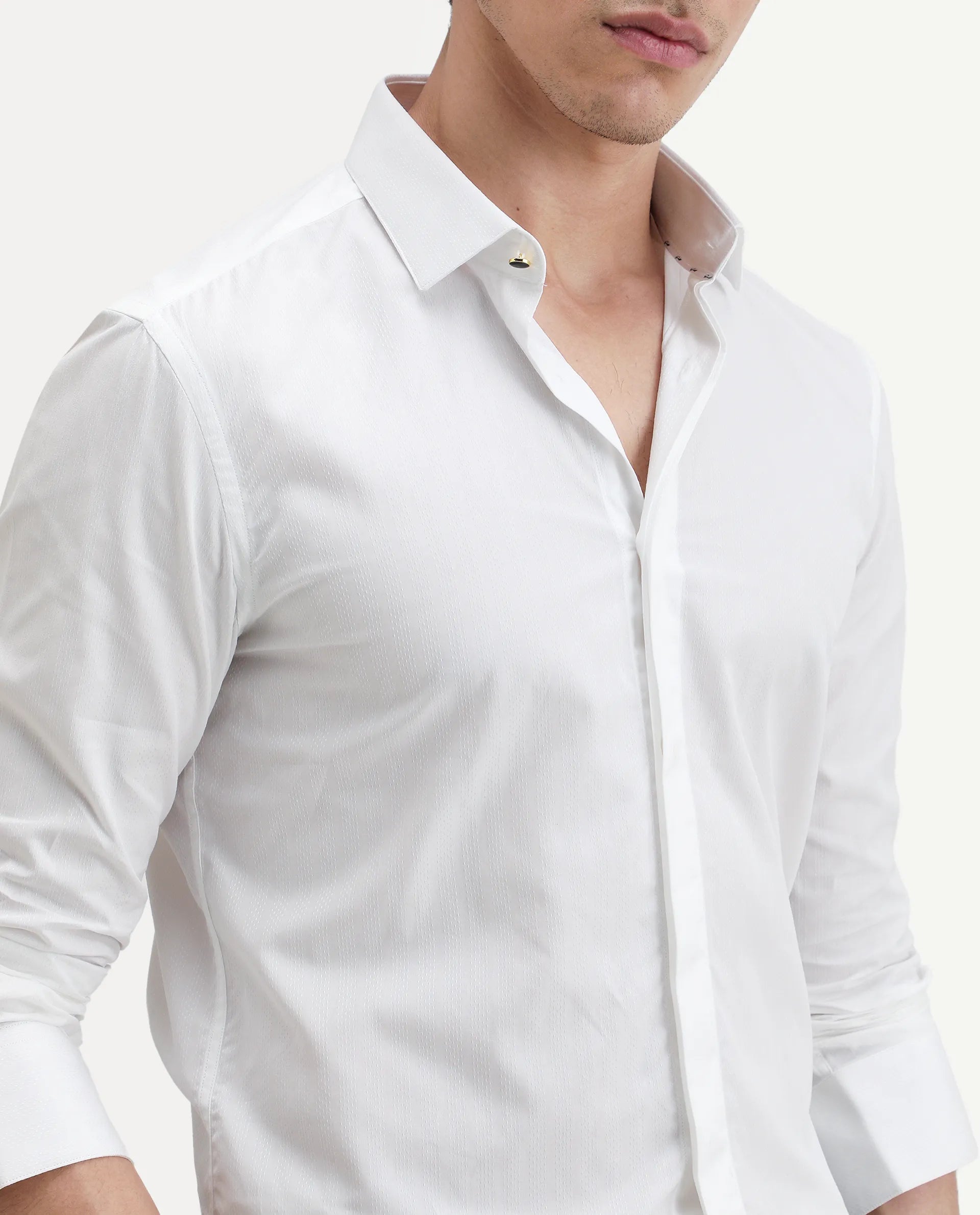 Rare Rabbit Men's Erlane White Cotton Plain Regular Fit Full Sleeve Collared Shirt