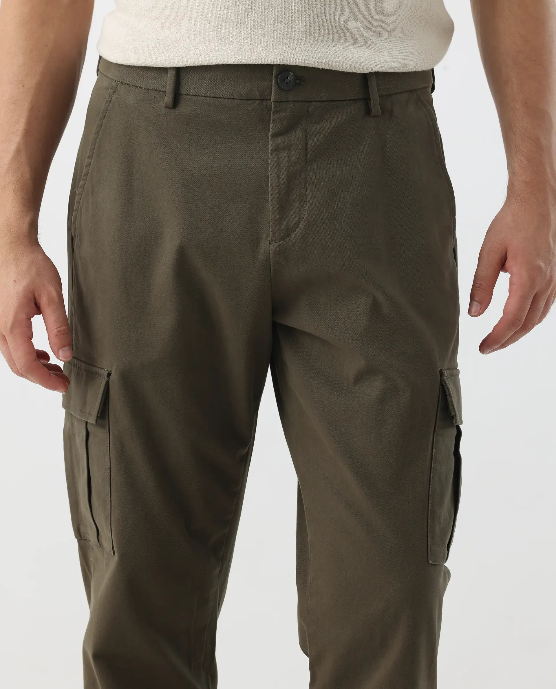 Rare Rabbit Men's Apex Olive Linen Blend Plain Regular Fit Trouser