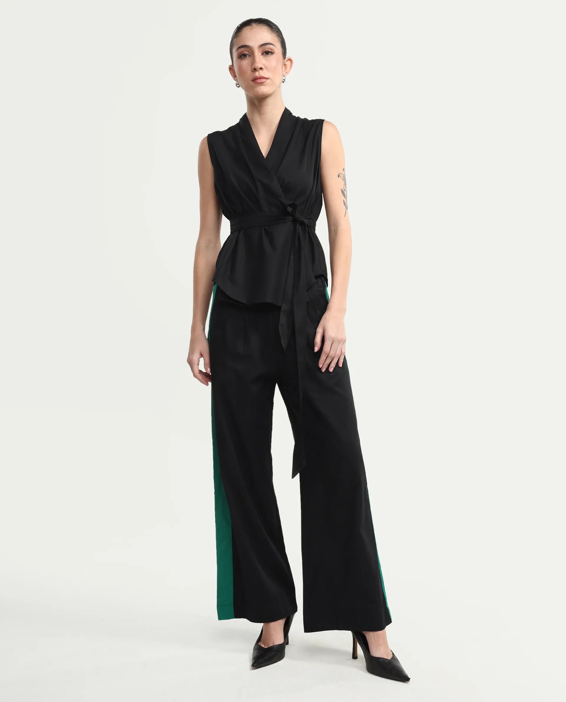 Rareism Women's Caruana-B Black Cotton Color Block Ankle Length Straight Fit Trouser