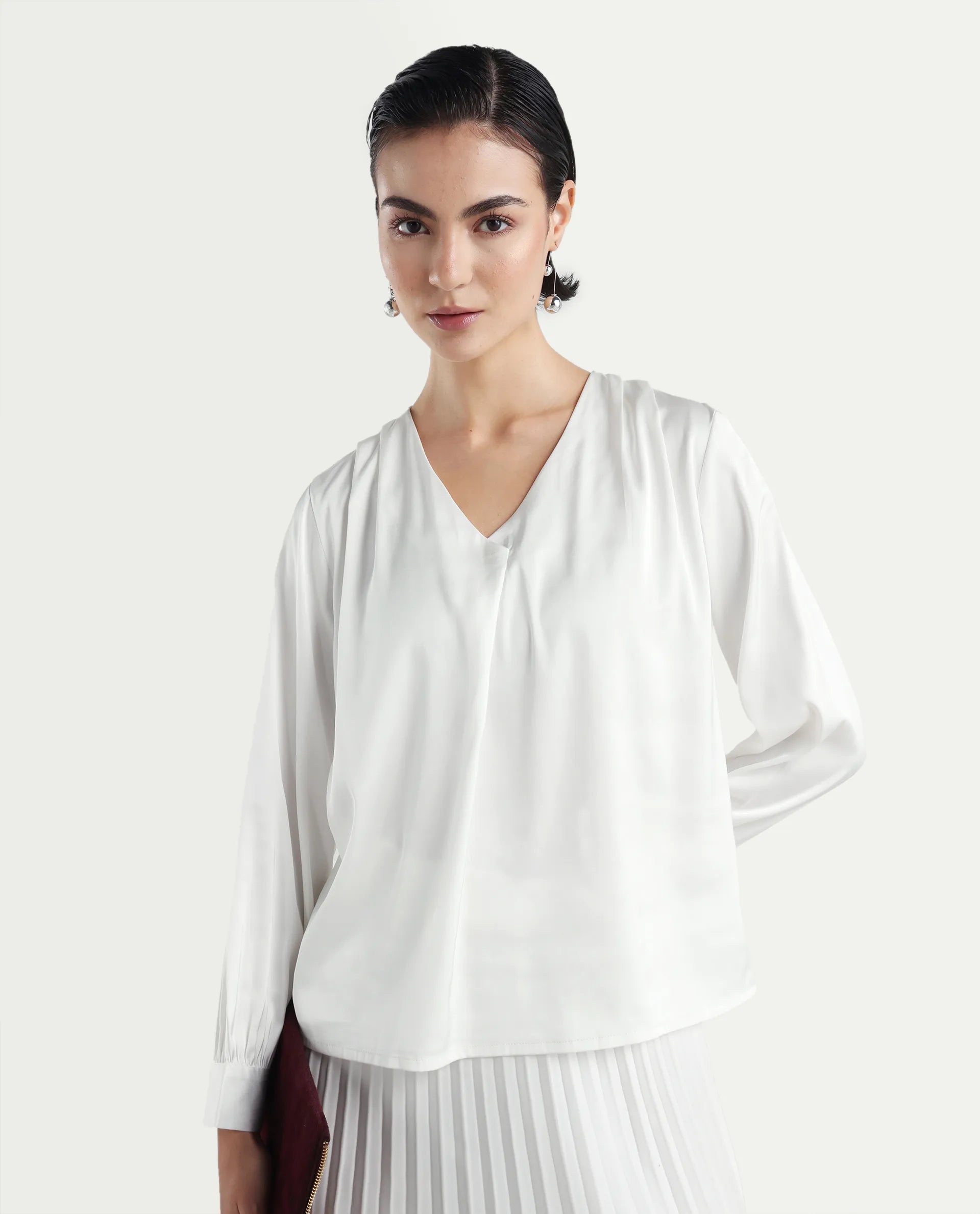 Rareism Women's Lohan White Polyester V-Neck Plain Cuffed Sleeve Regular Fit Top