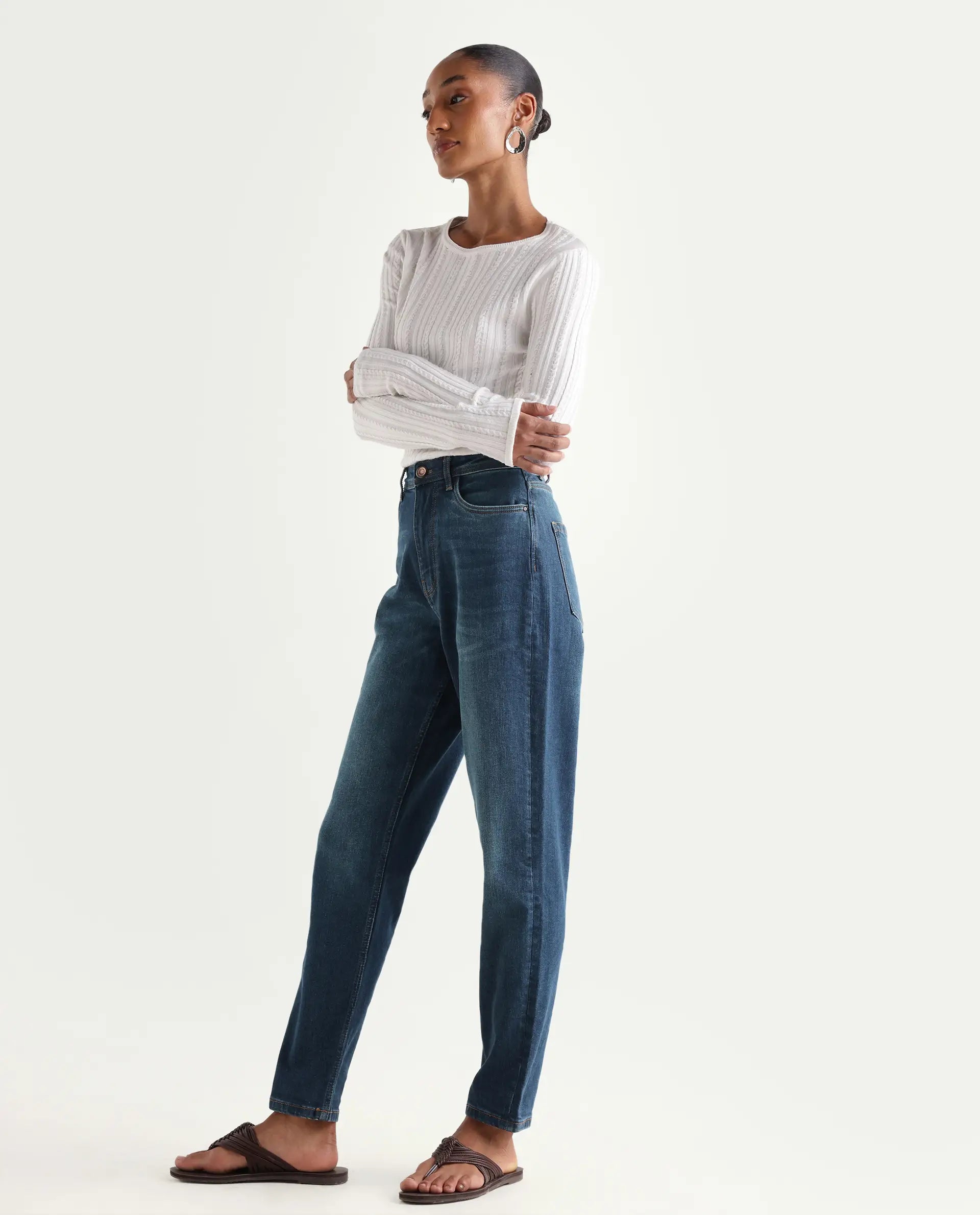 Rareism Women's Loreto Blue Cotton Blend Plain Ankle Length Mom Fit Jeans