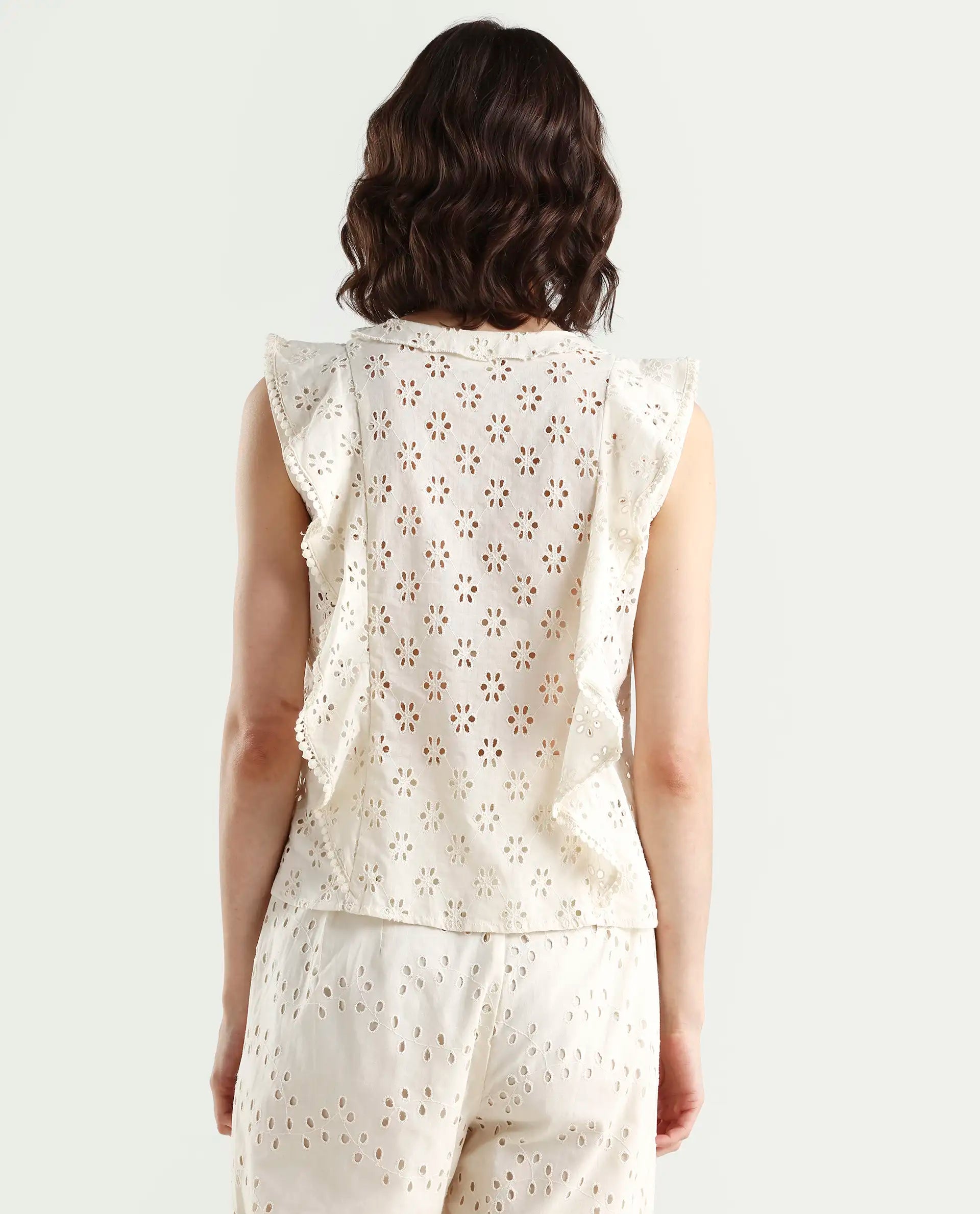 Rareism Women's Montana-T Light Off White Cotton Sweetheart Neck Plain Sleeveless Regular Fit Top