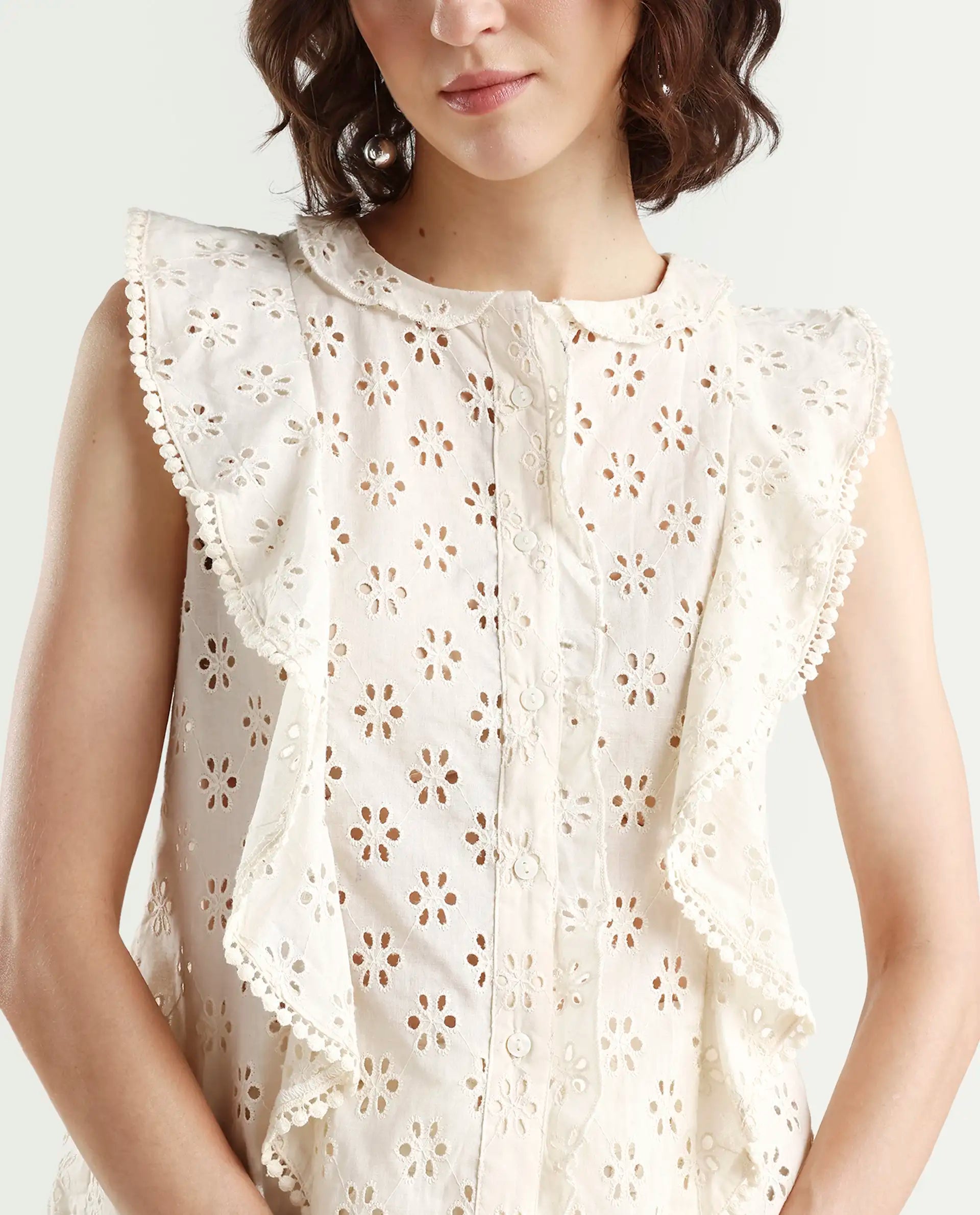 Rareism Women's Montana-T Light Off White Cotton Sweetheart Neck Plain Sleeveless Regular Fit Top