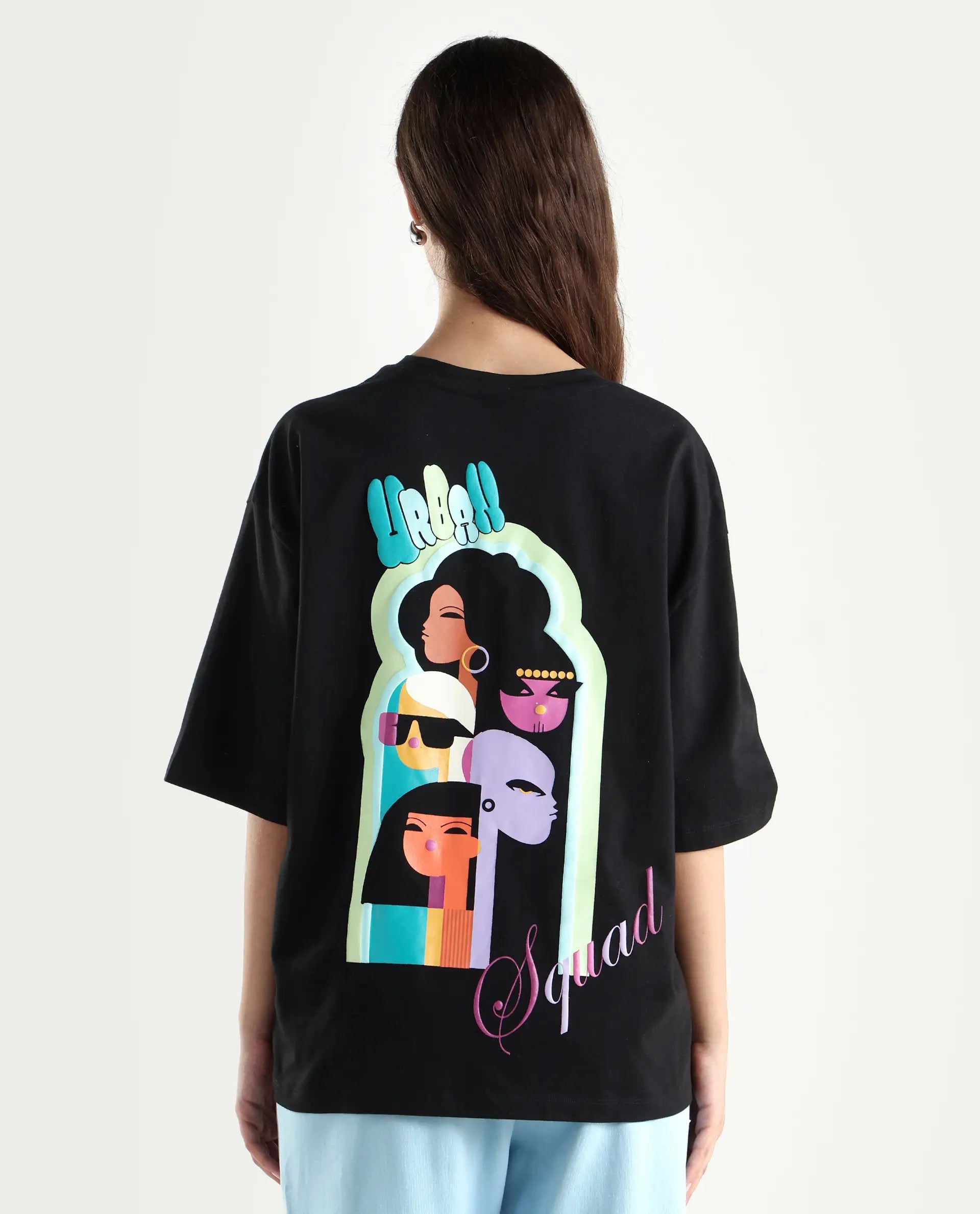 Rareism Women's Earl Black Cotton Blend Crew Neck Graphic Print Relaxed Fit T-Shirt