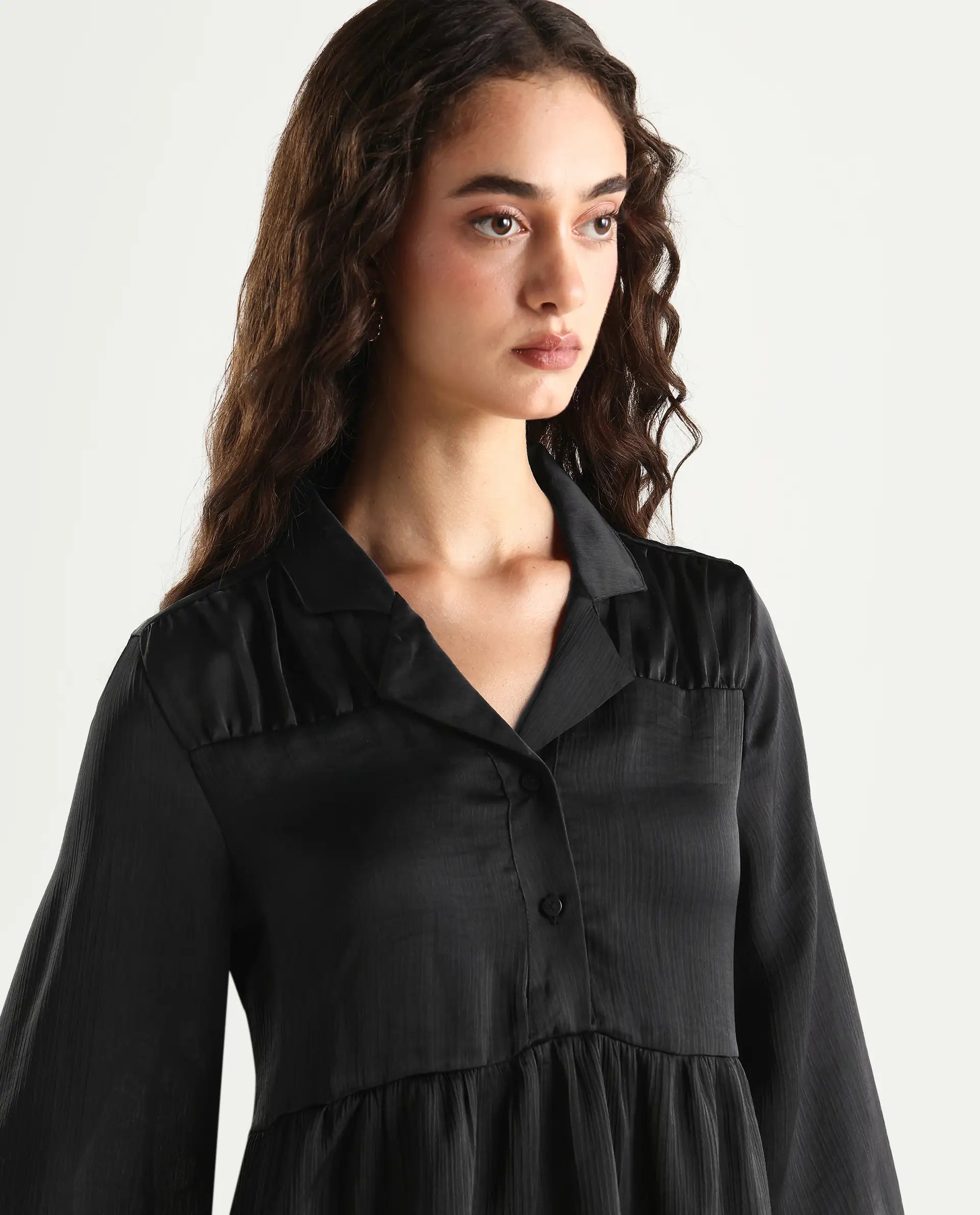 Rareism Women's Gaurerro Black Polyester Lapel Neck Plain Regular Fit Top