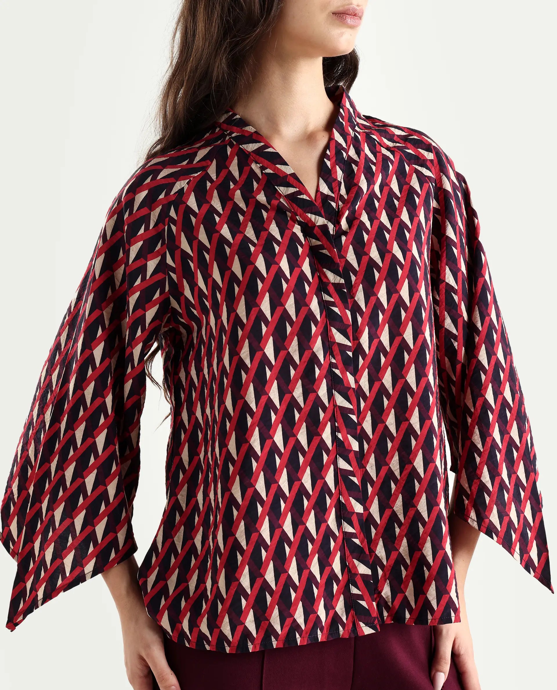 Rareism Women's Palin Dark Multi Nylon Blend V-Neck Geometric Print Raglan Sleeve Regular Fit Top