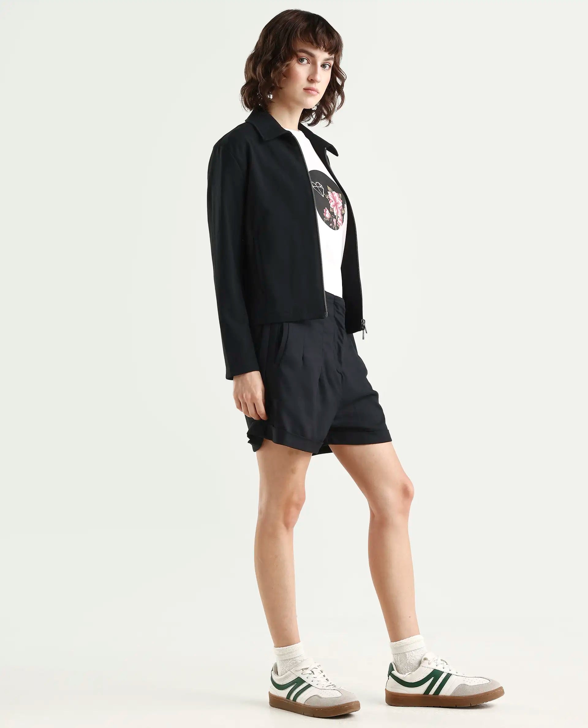 Rareism Women's Maslin Black Polyester Plain Mini Regular Fit Shorts