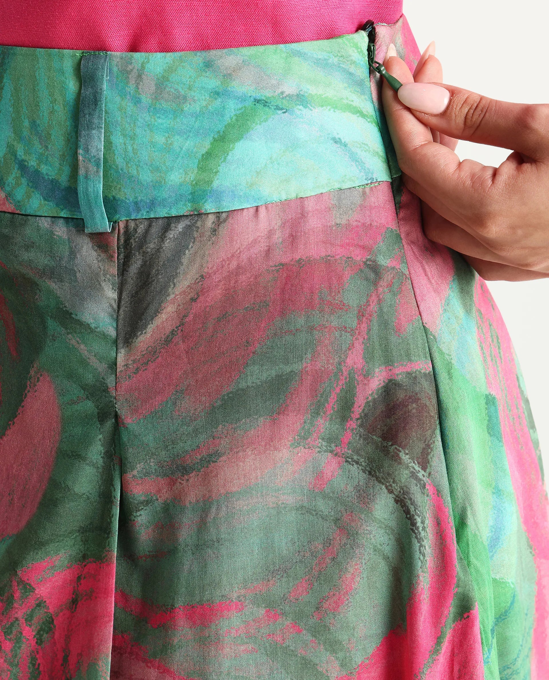 Rareism Women's Treviso Dusky Polyester Abstract Print Midi Flared Skirt