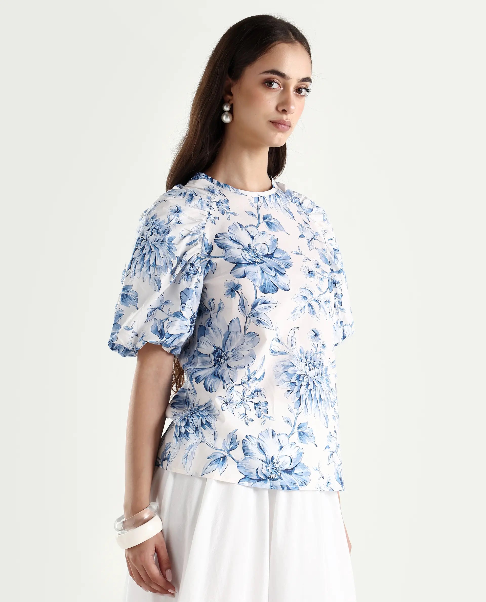 Rareism Women's Bobbie Blue Cotton Drop Collar Floral Print Raglan Sleeve Regular Fit Top