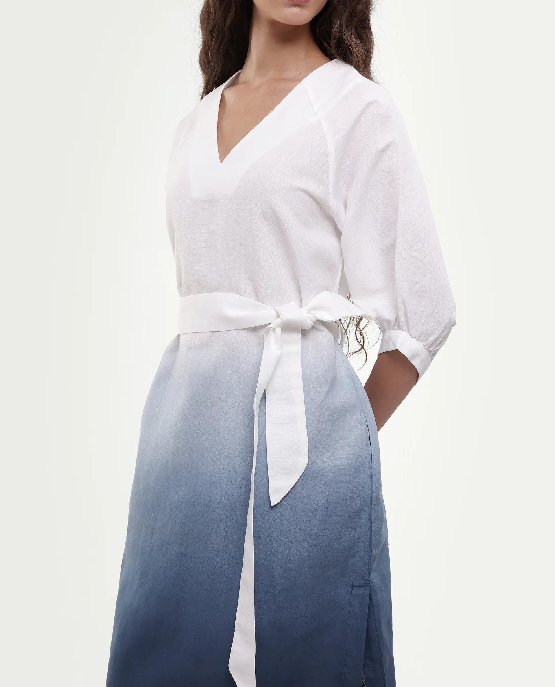 Rareism Women's Algan White Polyester Blend V-Neck Ombre Raglan Sleeve Midi Straight Fit Dress