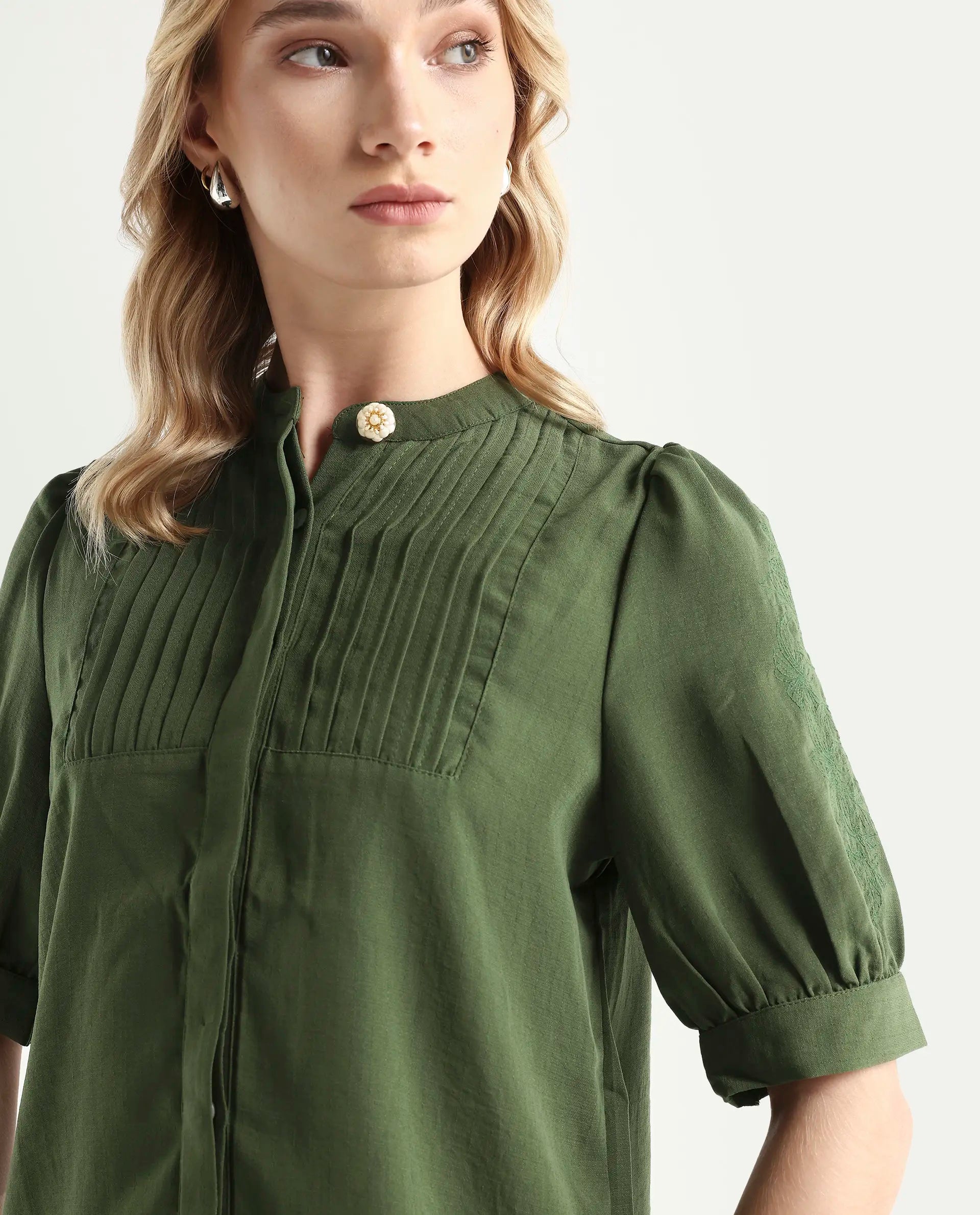 Rareism Women's Onit Olive Polyester Mandarin Collar Plain Bishop Sleeve Regular Fit Top