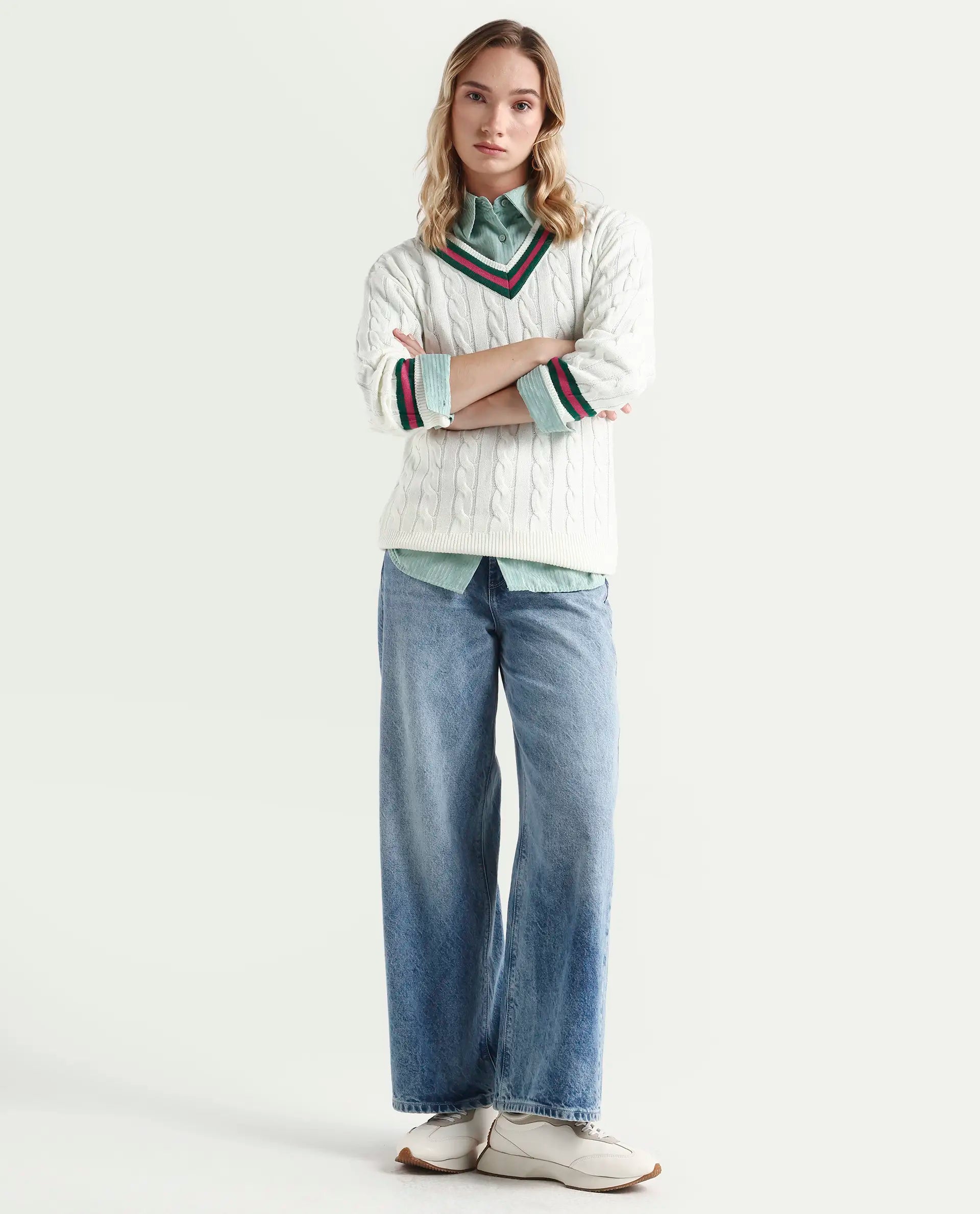 Rareism Women's Simaya Off White Acrylic V-Neck Plain Regular Fit Sweater