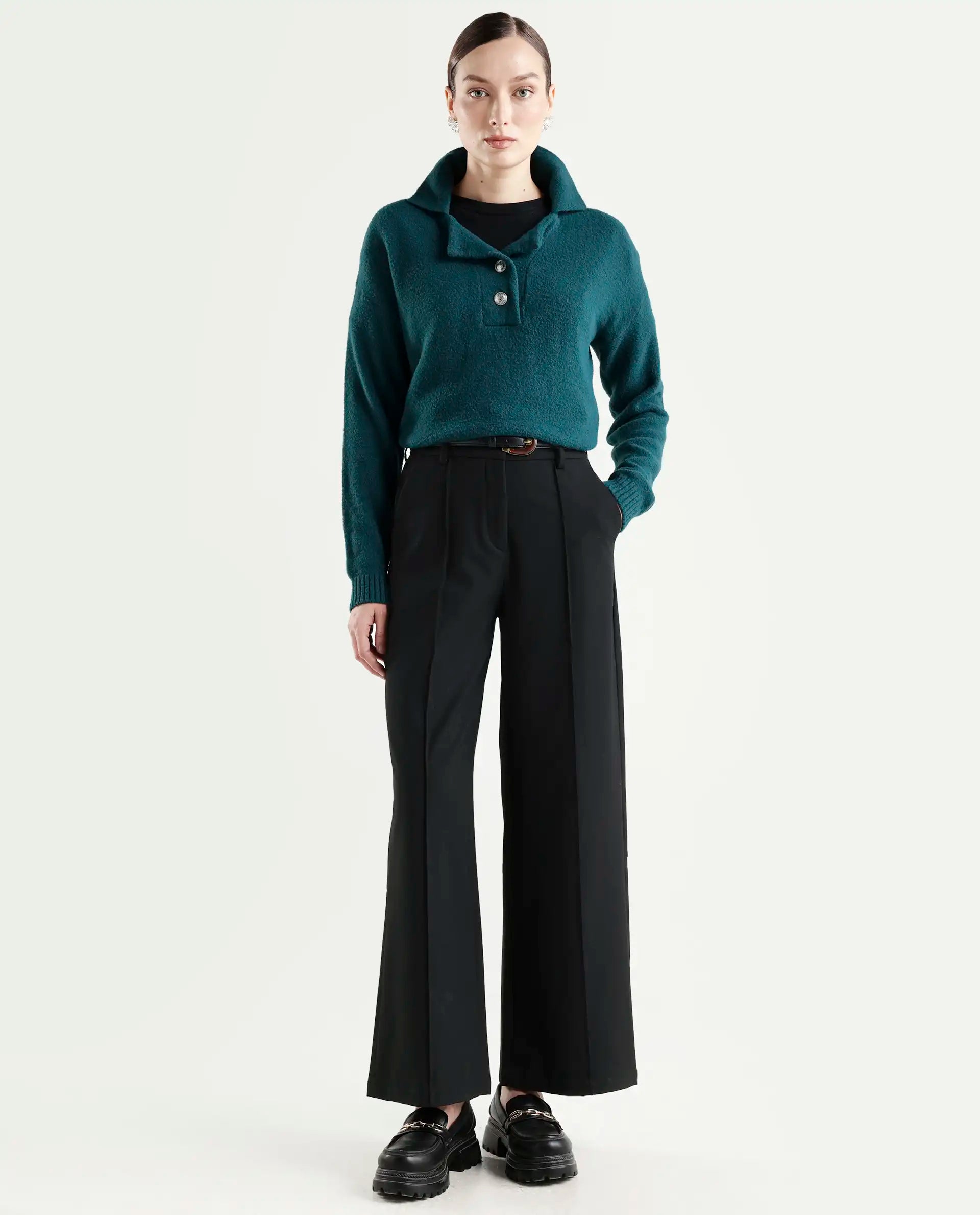 Rareism Women's Sirnak Green Drop Collar Plain Relaxed Fit Sweater