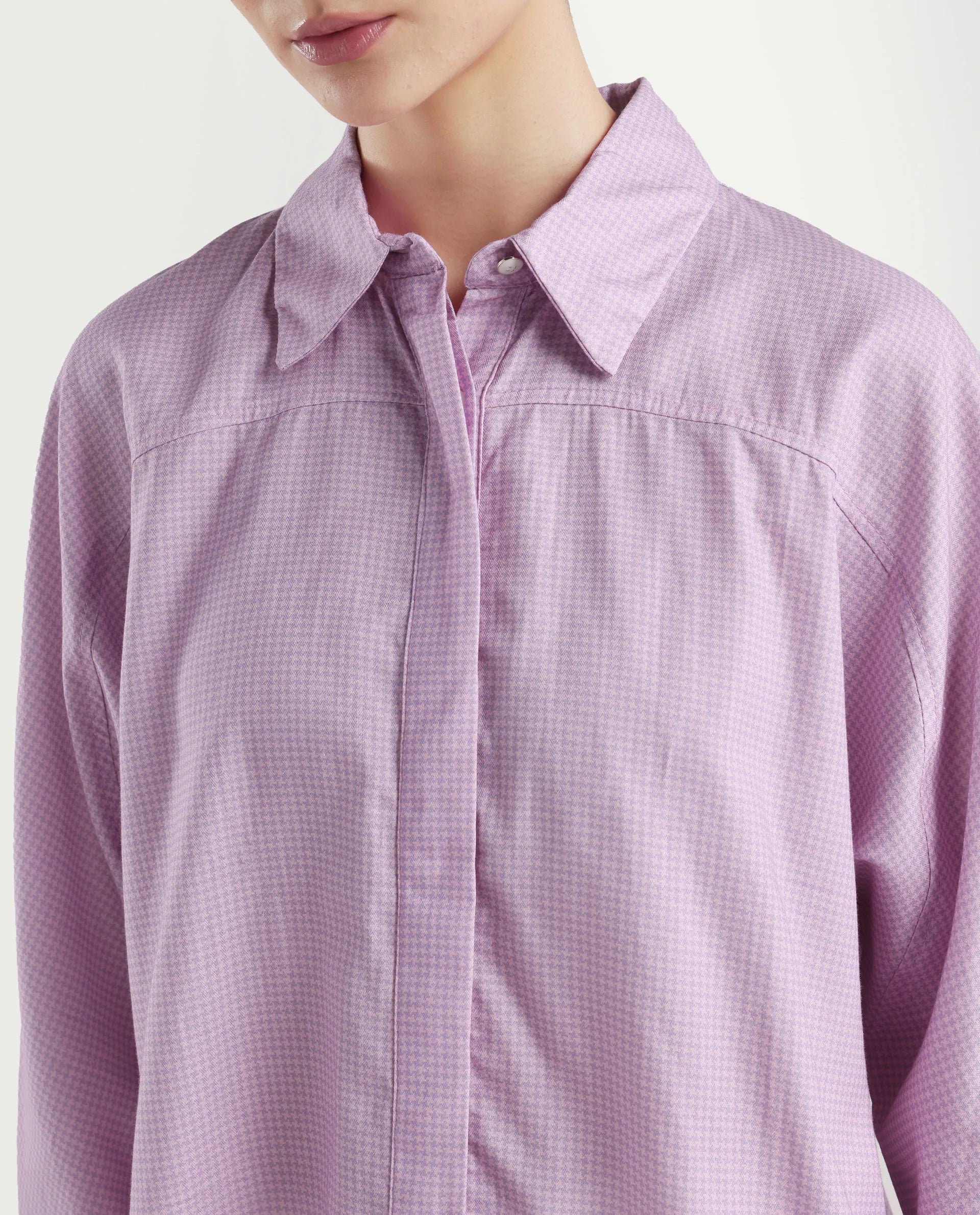 Rareism Women's Repen Light Purple Cotton Blend Drop Collar Geometric Print Boxy Fit Shirt