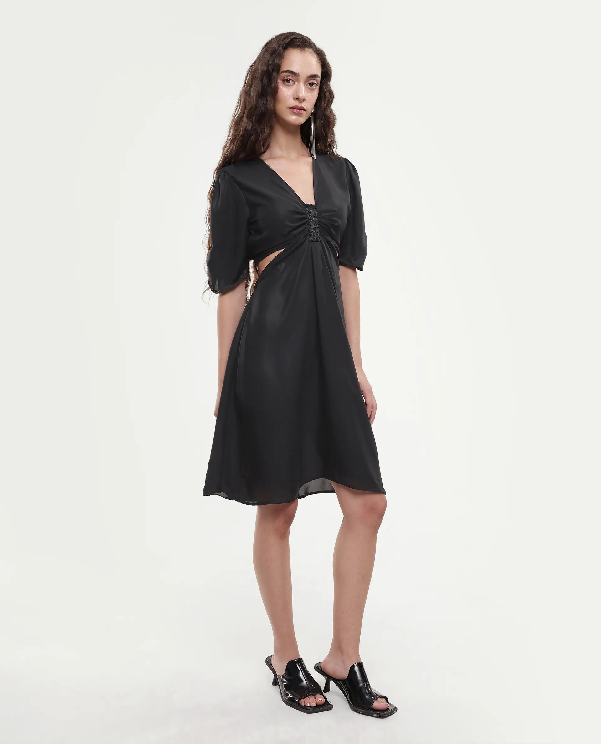 Rareism Women's Besman Black Polyester V-Neck Plain Balloon Sleeve Knee Length Fit And Flare Dress