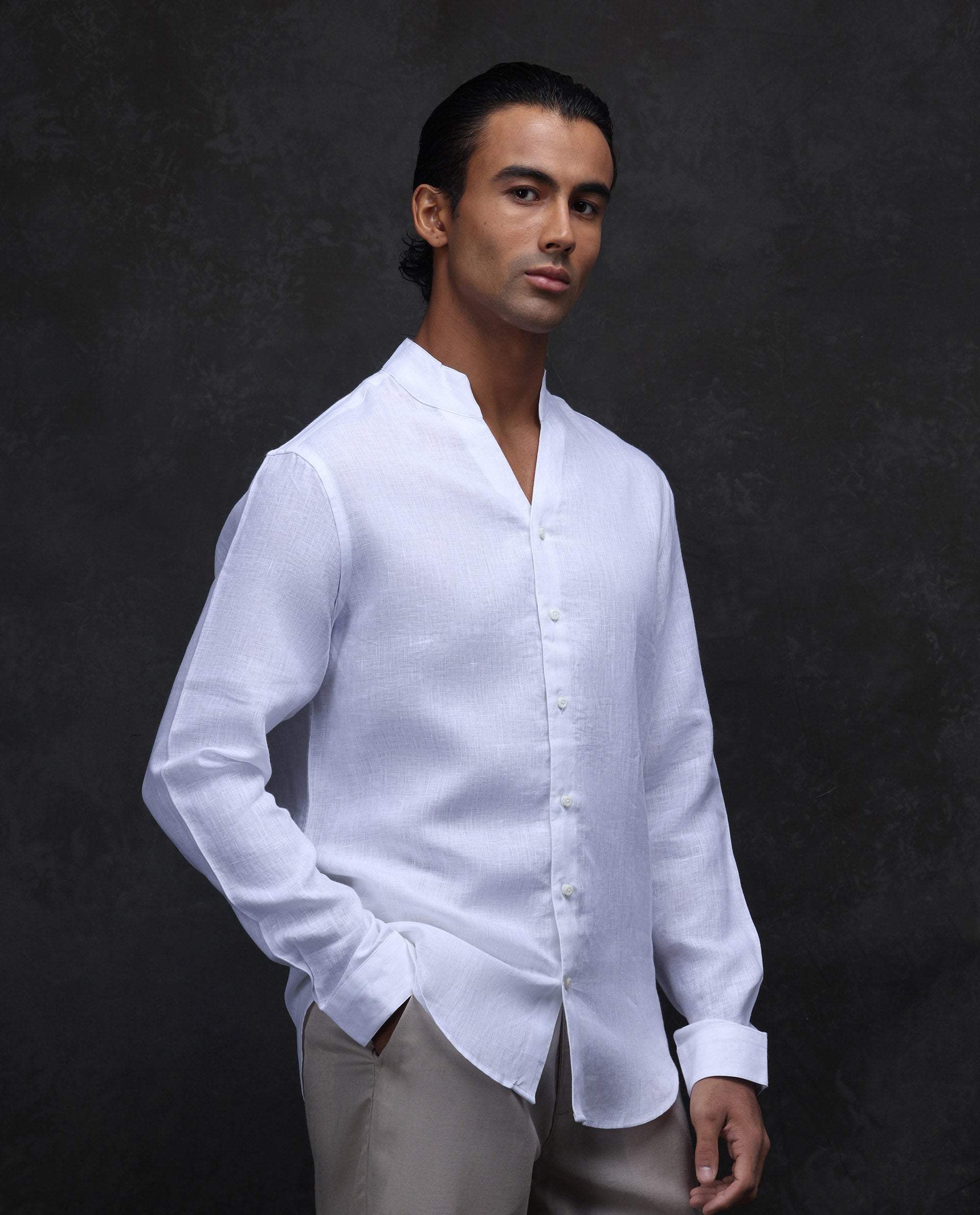 Rare Rabbit Men's Fig White 100% Linen Plain Regular Fit Full Sleeve Collared Shirt