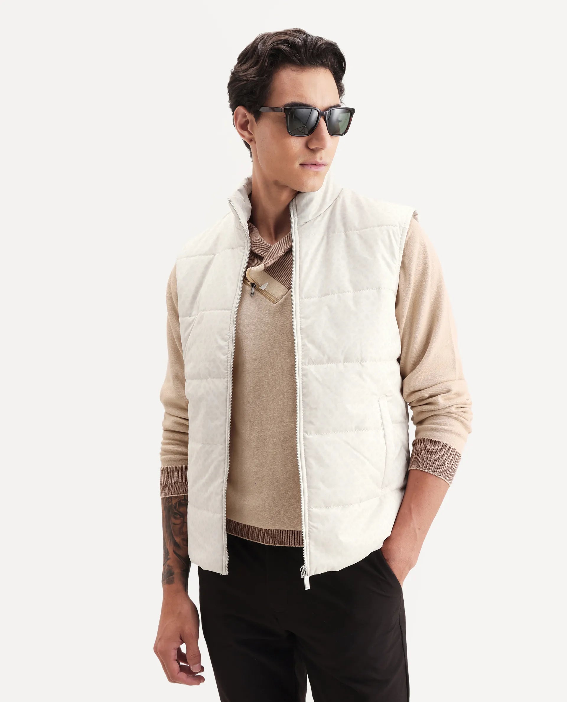 Rare Rabbit Men's Darif White Polyester Printed Regular Fit Sleeveless High Neck Jacket