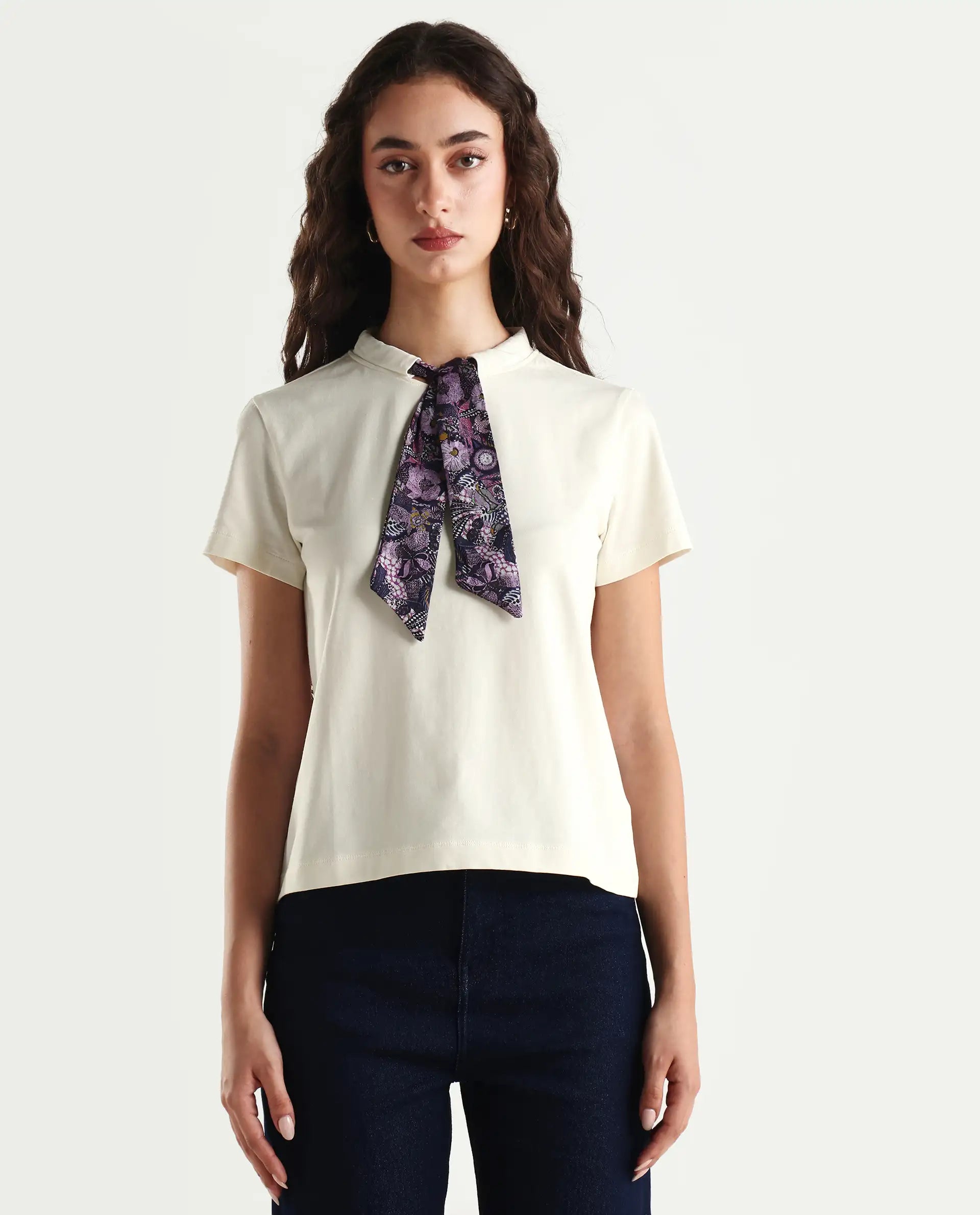Rareism Women's Hosta Off White Cotton Blend Crew Neck Graphic Print Regular Fit T-Shirt