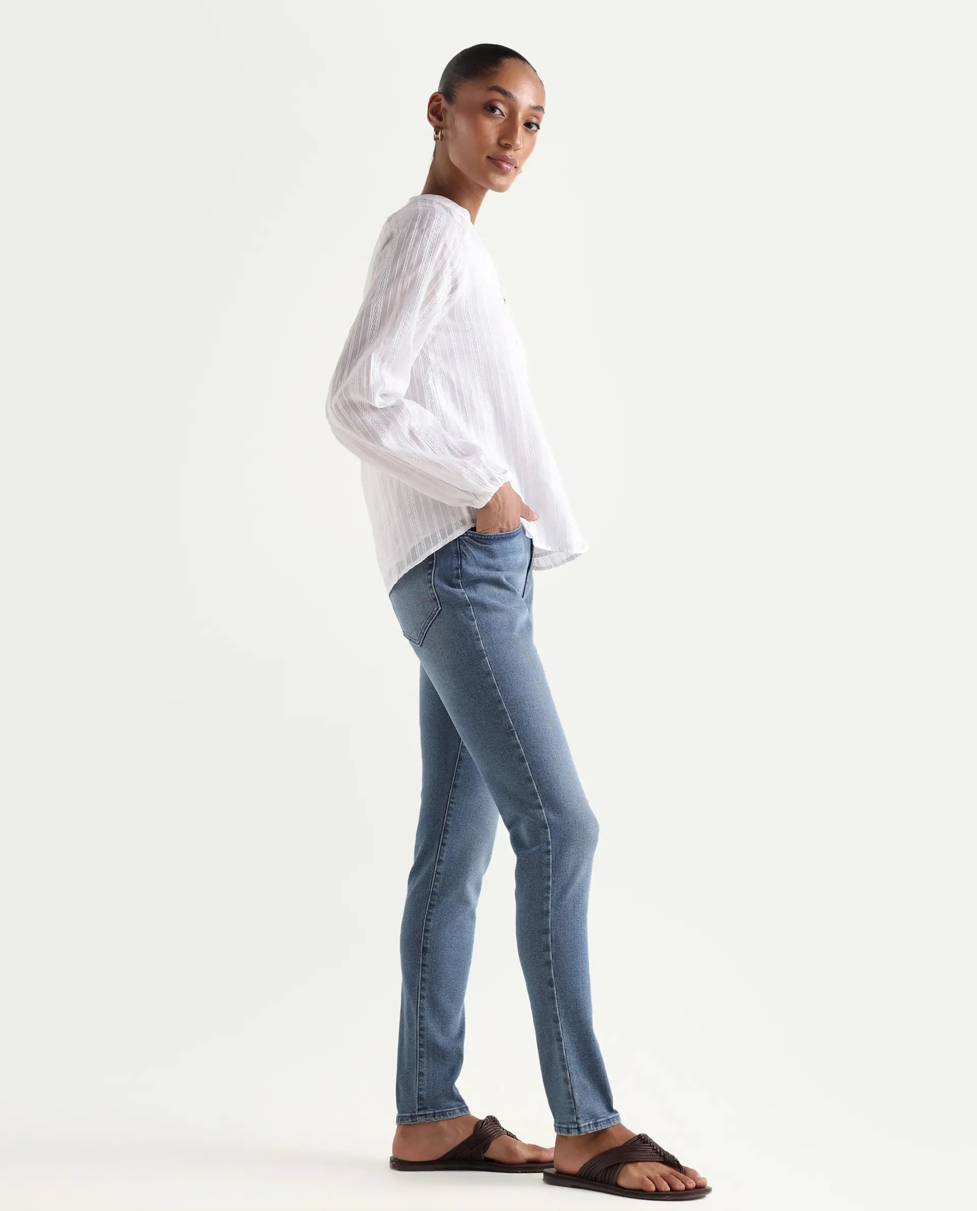 Rareism Women's Zinga Blue Cotton Blend Plain Ankle Length Skinny Fit Jeans