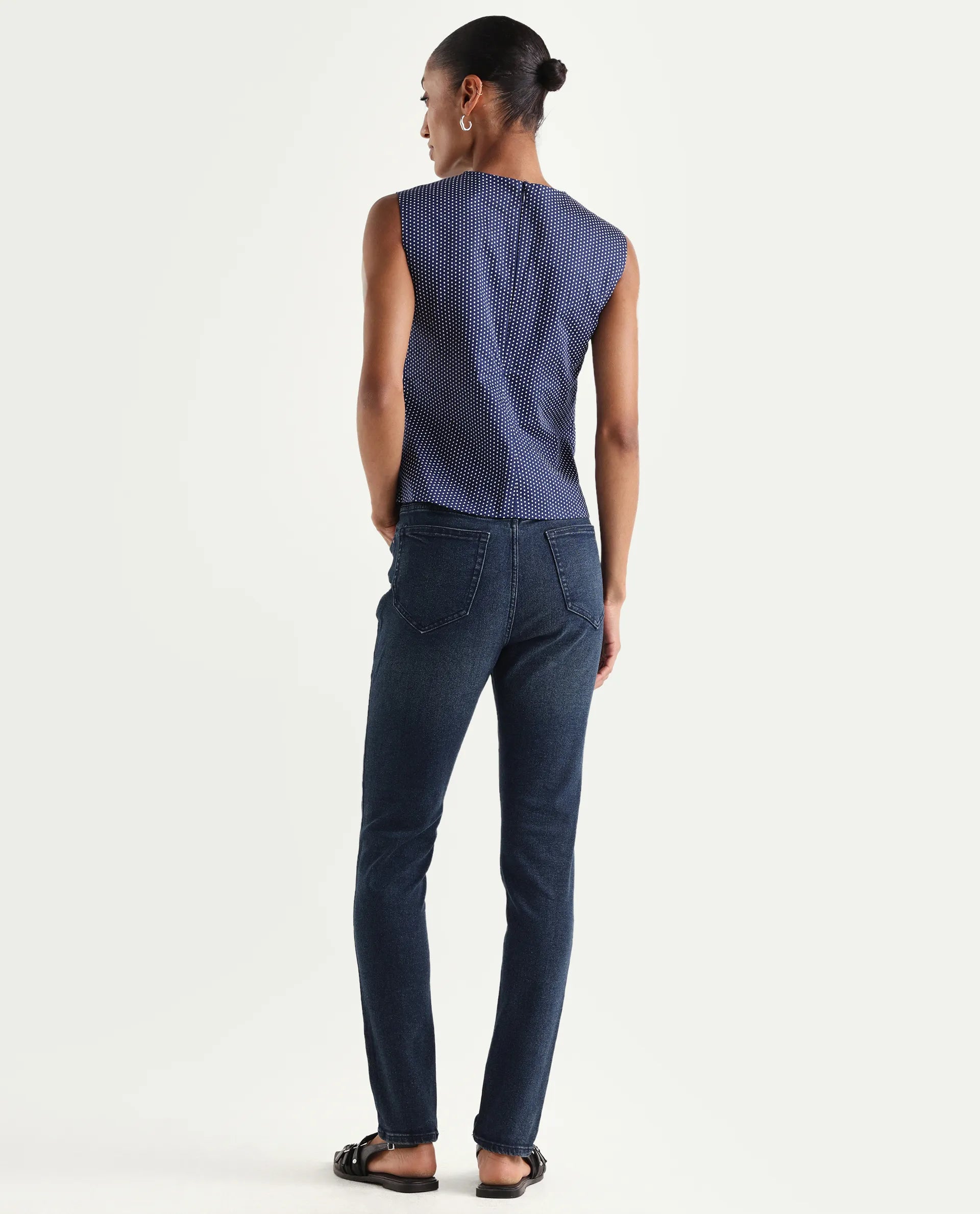 Rareism Women's Zinko Dark Blue Denim Plain Ankle Length Slim Fit Jeans
