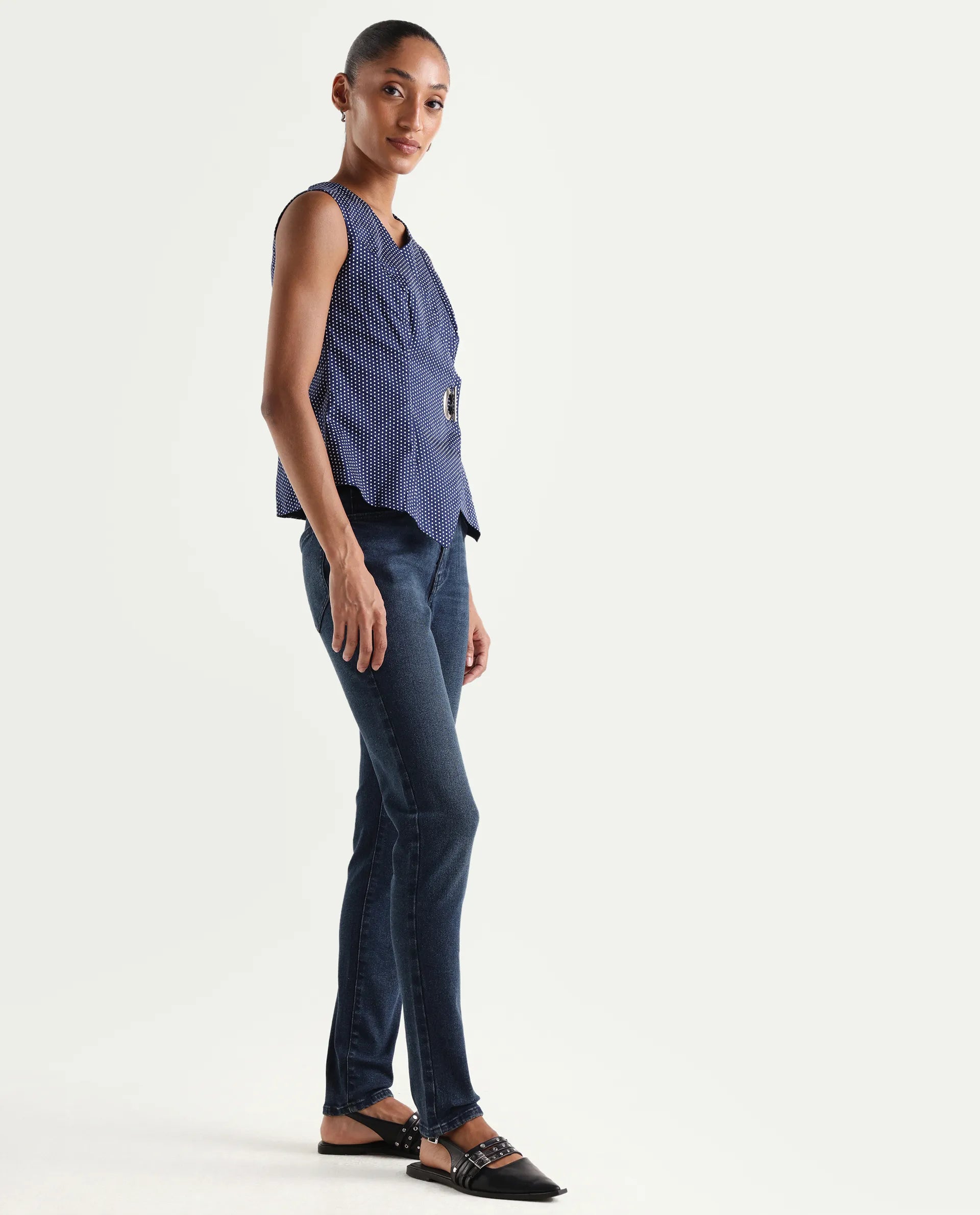 Rareism Women's Zinko Dark Blue Denim Plain Ankle Length Slim Fit Jeans