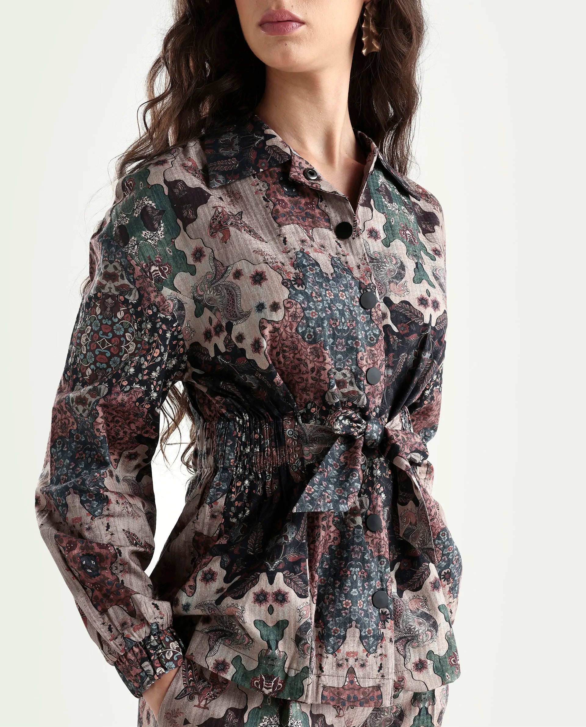 Rareism Women's Rotika Dark Multi Cotton Blend Spread Collar Abstract Print Regular Fit Jacket