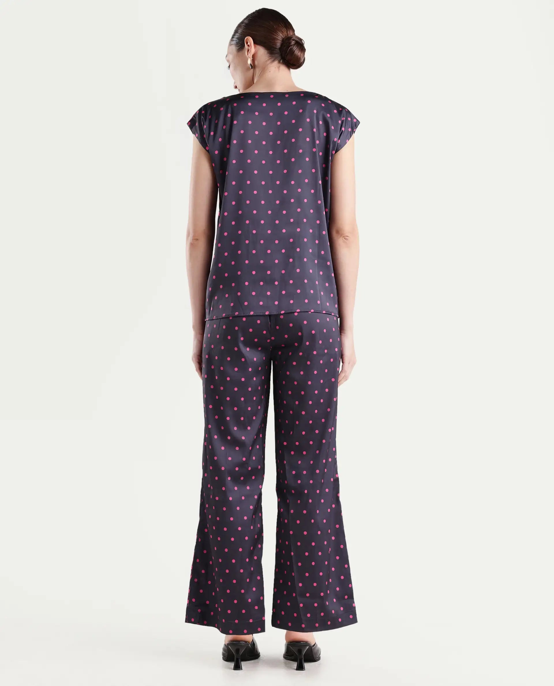 Rareism Women's Utkco B Dark Grey Polyester Polka Print Ankle Length Straight Fit Trouser