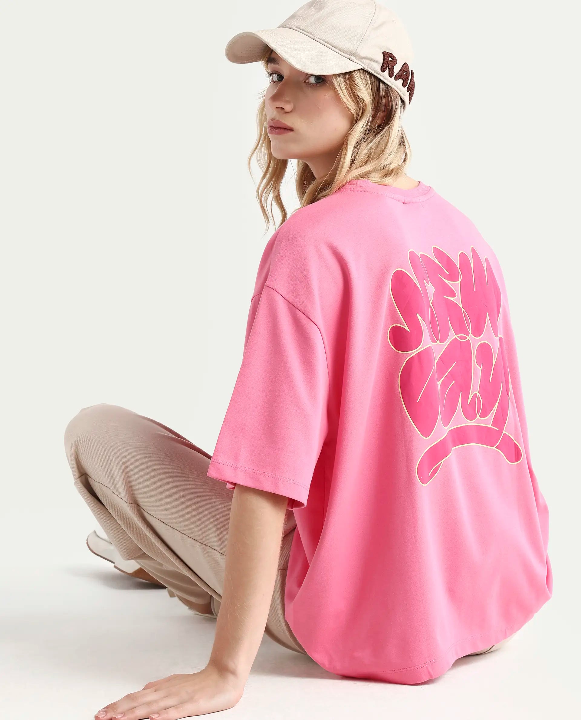 Rareism Women's Zines Pink Cotton Blend Crew Neck Graphic Print Oversized T-Shirt Oversize