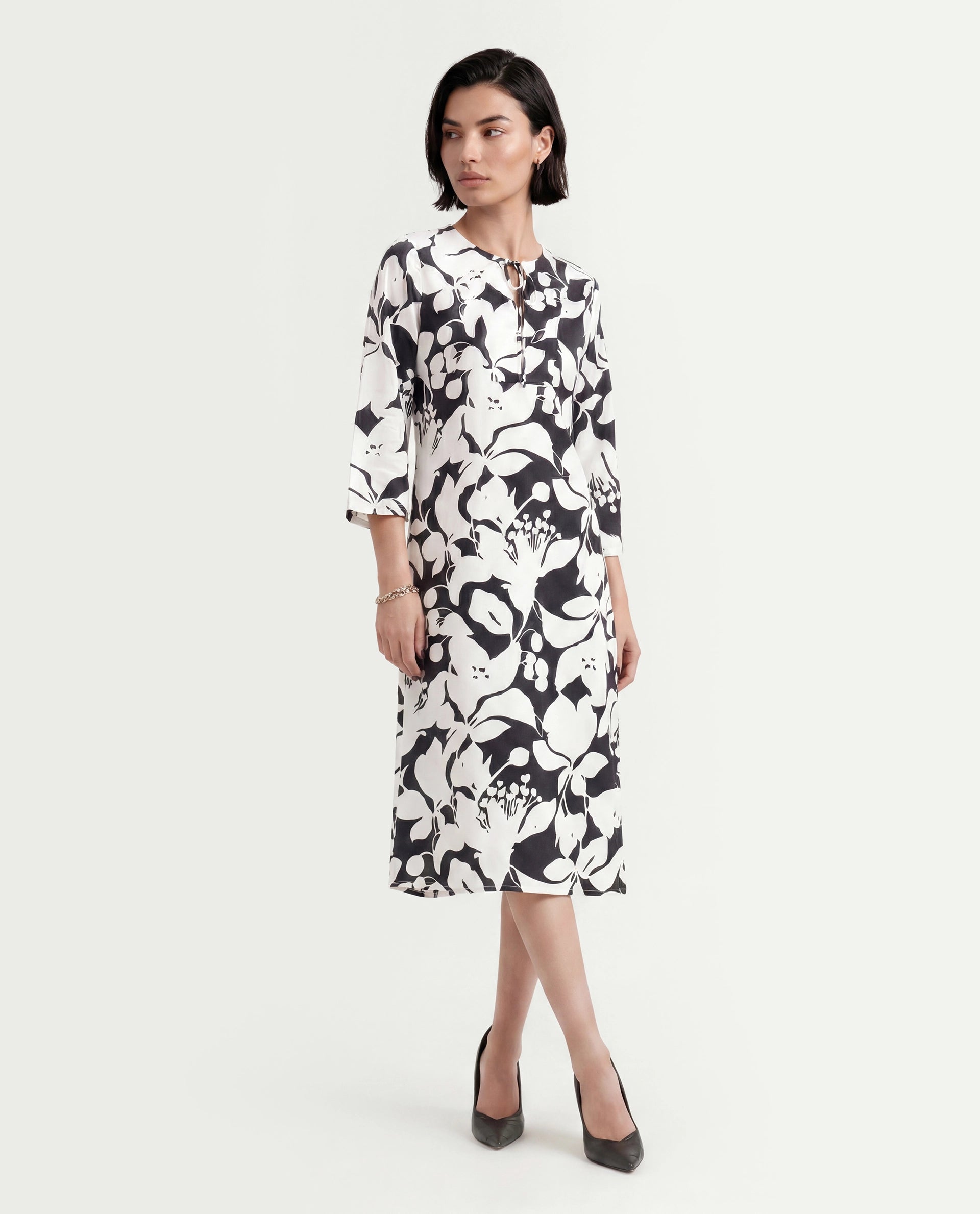 Rareism Women's Janzen Black Viscose Tie-Up Neck Floral Print Bell Sleeve Midi Straight Fit Dress