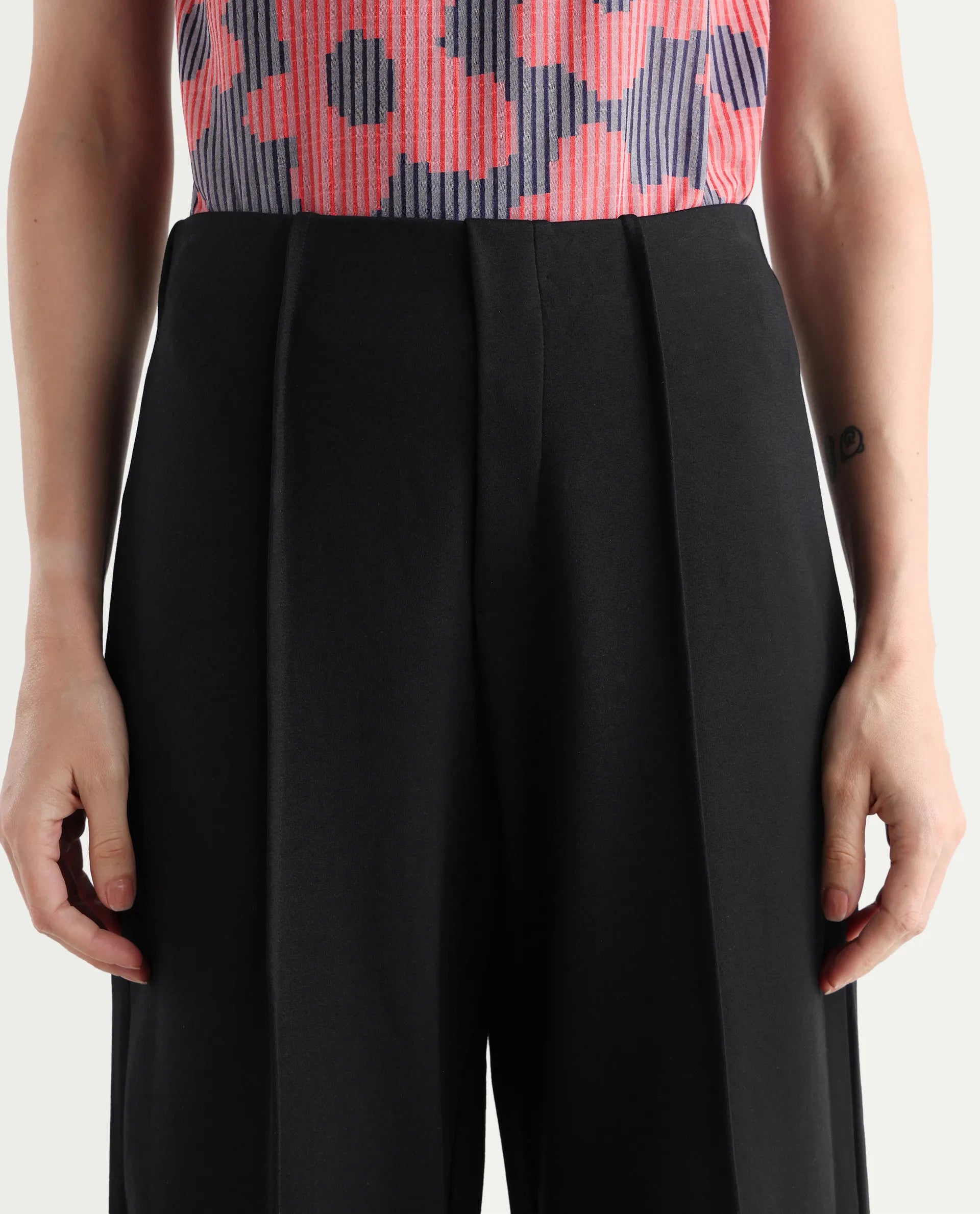 Rareism Women's Jancura-R Black Rayon Plain Ankle Length Bootcut Trouser