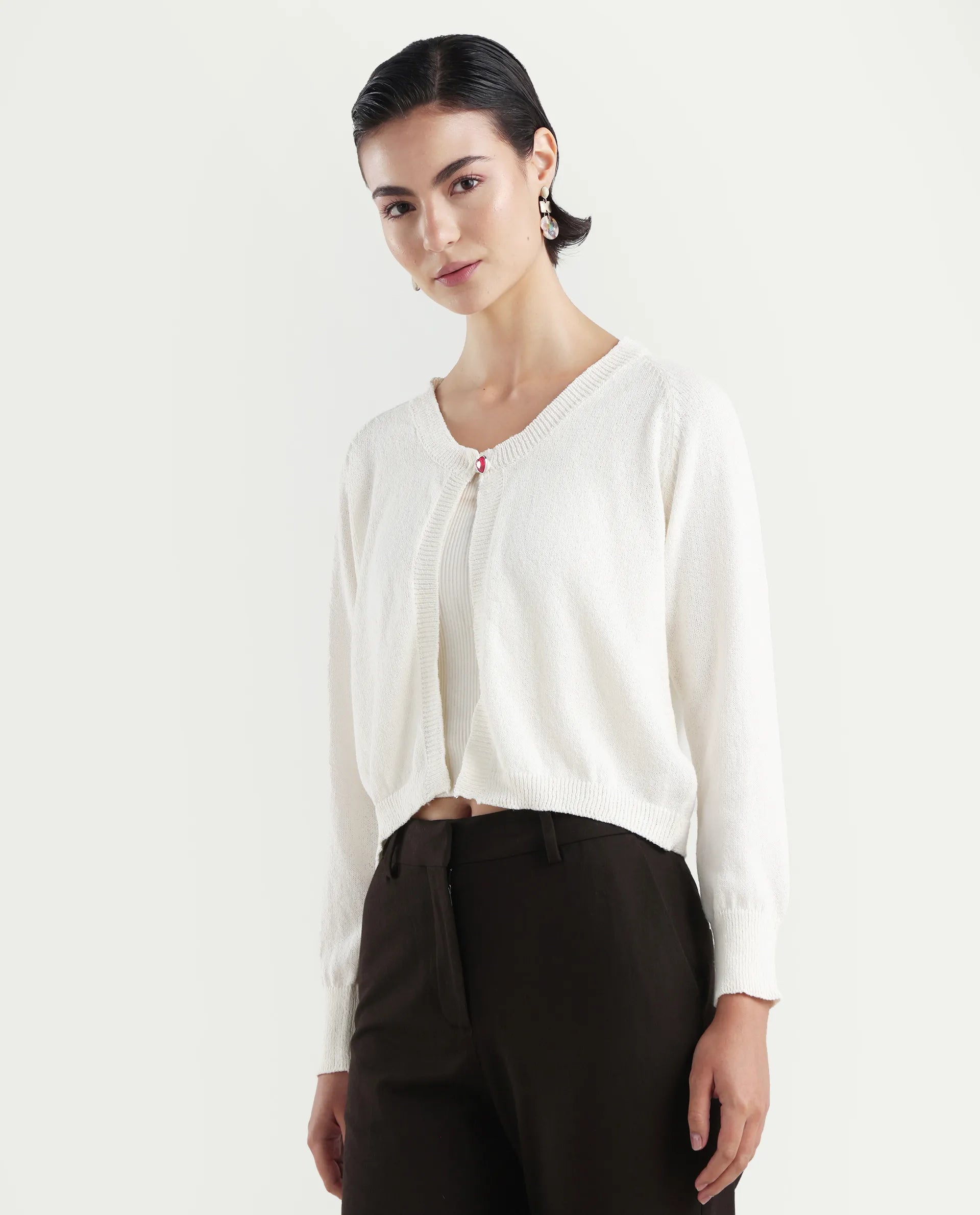 Rareism Women's Somres Beige Cotton Blend Round Neck Plain Raglan Sleeve Crop Regular Fit Shrug