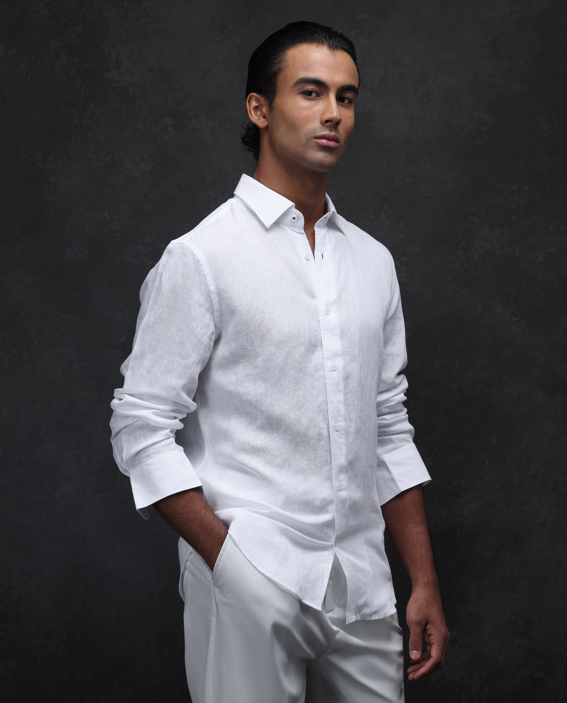 Rare Rabbit Men's Linex Ls-25 White Linen Blend Plain Regular Fit Full Sleeve Collared Shirt