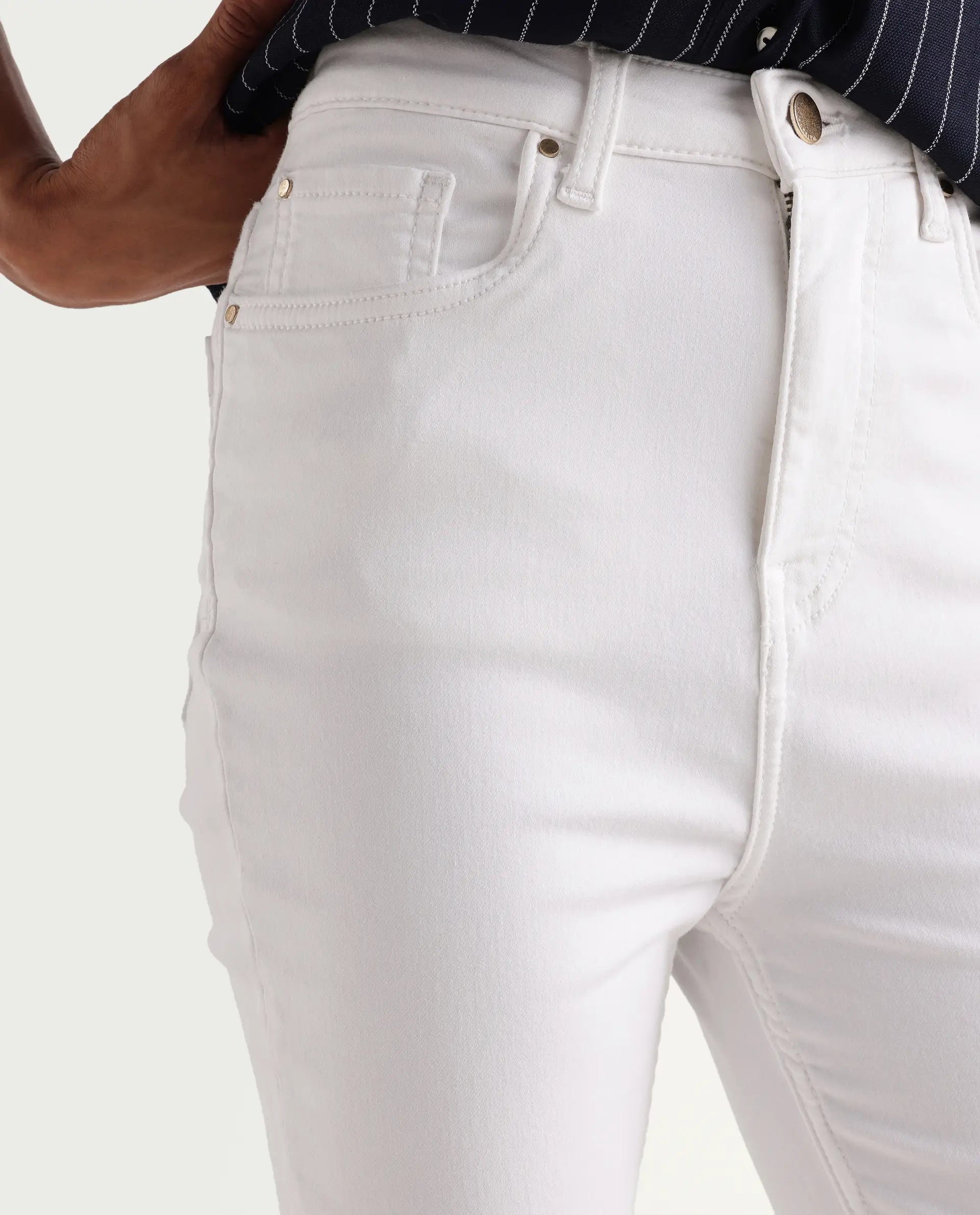 Rareism Women's Denro White Cotton Blend Bootcut Plain Jeans